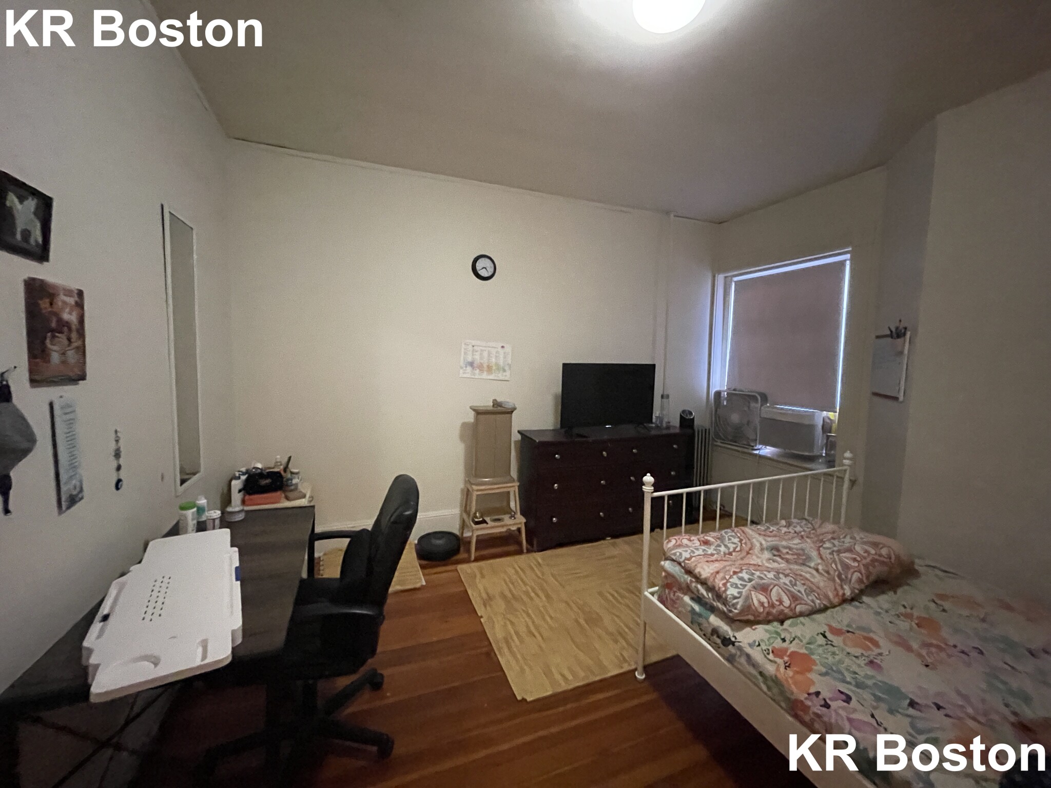 2 split bed, 1 bath apartment for rent at 1581 Beacon St Unit 12, Washington Square — photo 2 of 4