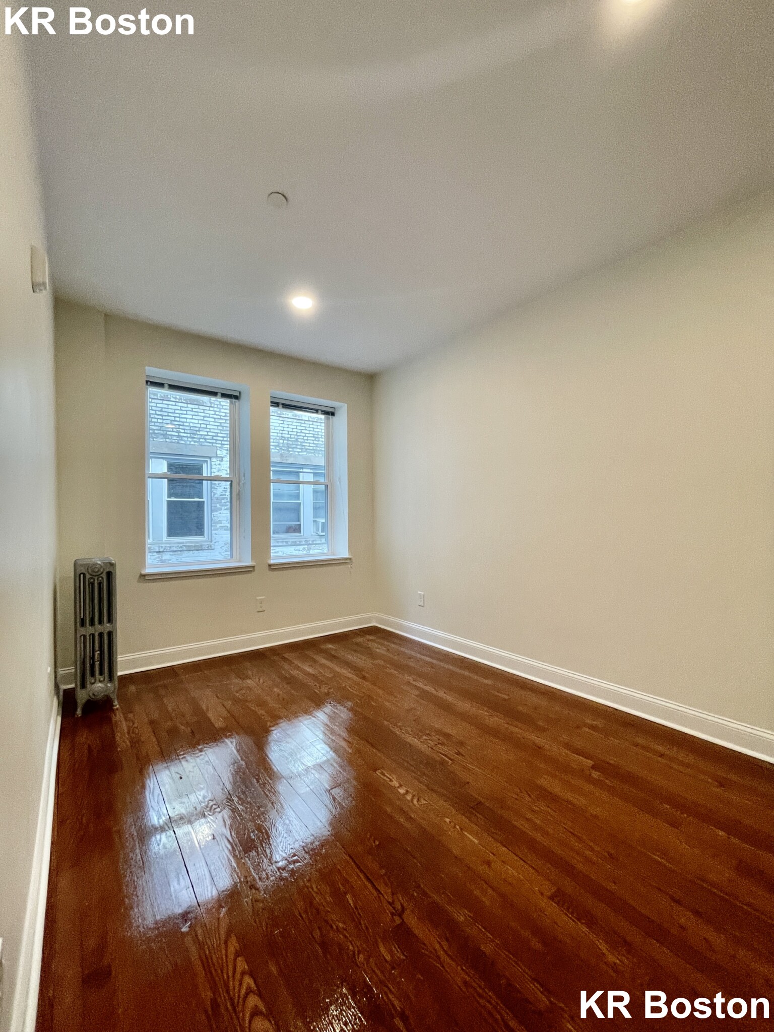 1 bed, 1 bath apartment for rent at 125 Sutherland Rd Unit A, Brighton — photo 13 of 14