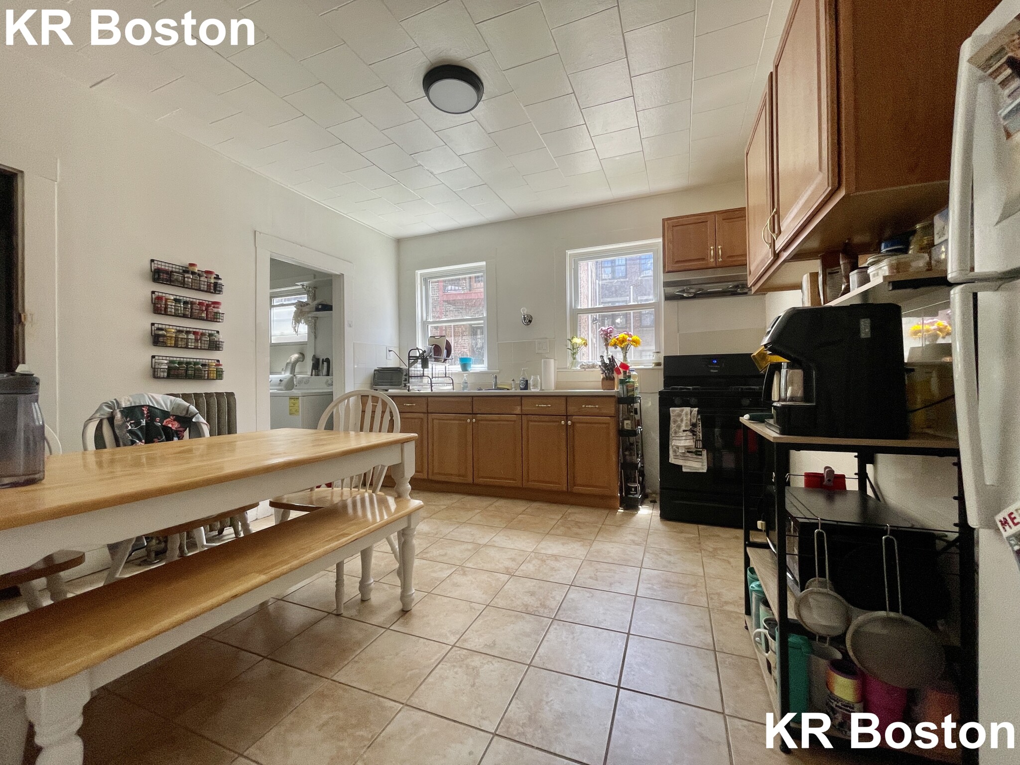 4 bed, 1 bath apartment for rent at 10 Chester St Unit 1, Allston — photo 10 of 13
