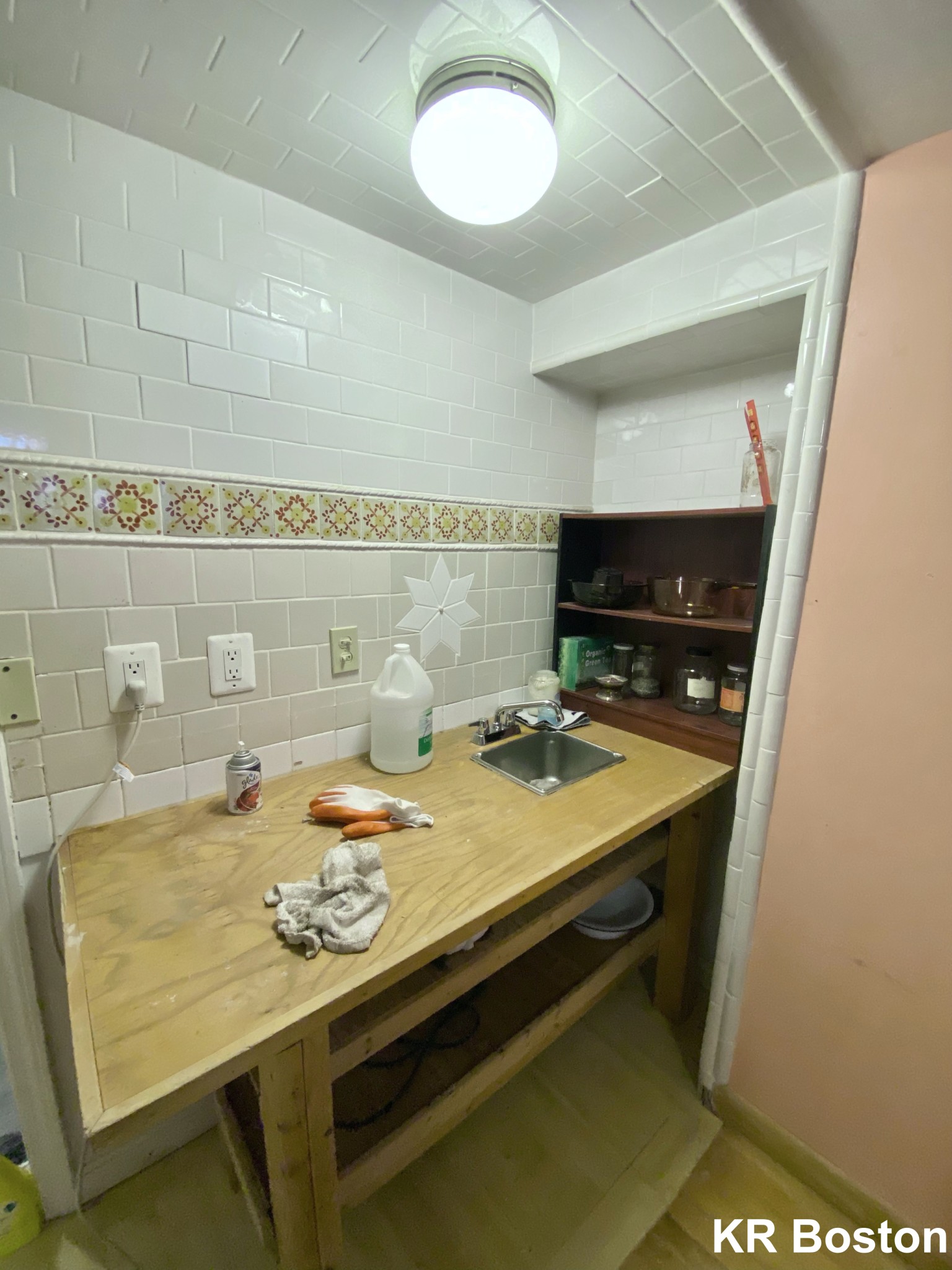 5 bed, 3 bath apartment for rent at 11 Holman St Unit 1, Allston — photo 11 of 15
