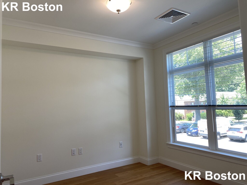 1 bed, 1 bath apartment for rent at 113 Gerry Rd Unit 107, Chestnut Hill — photo 15 of 16