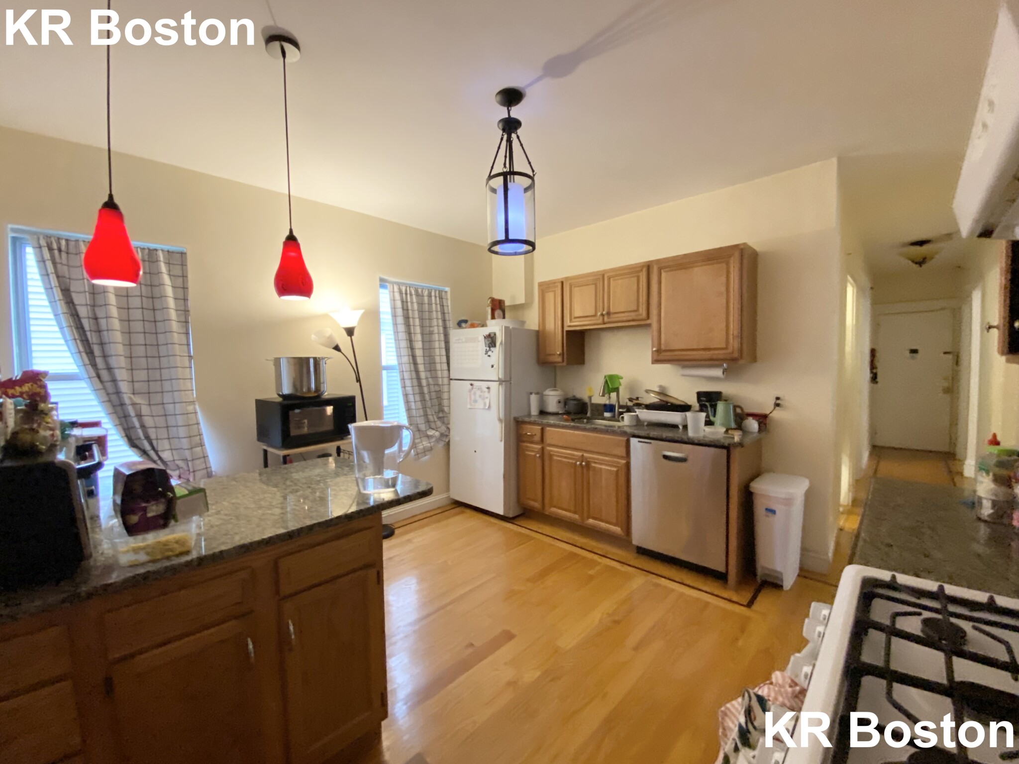 3 bed, 1.5 bath apartment for rent at 47 Easton St Unit 1, Allston — photo 15 of 35