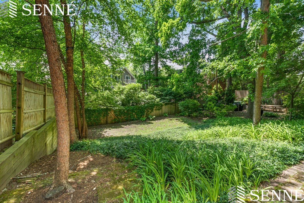 6 bed, 3.5 bath apartment for rent at 50 Concord Ave Unit 0, West Cambridge — photo 6 of 20