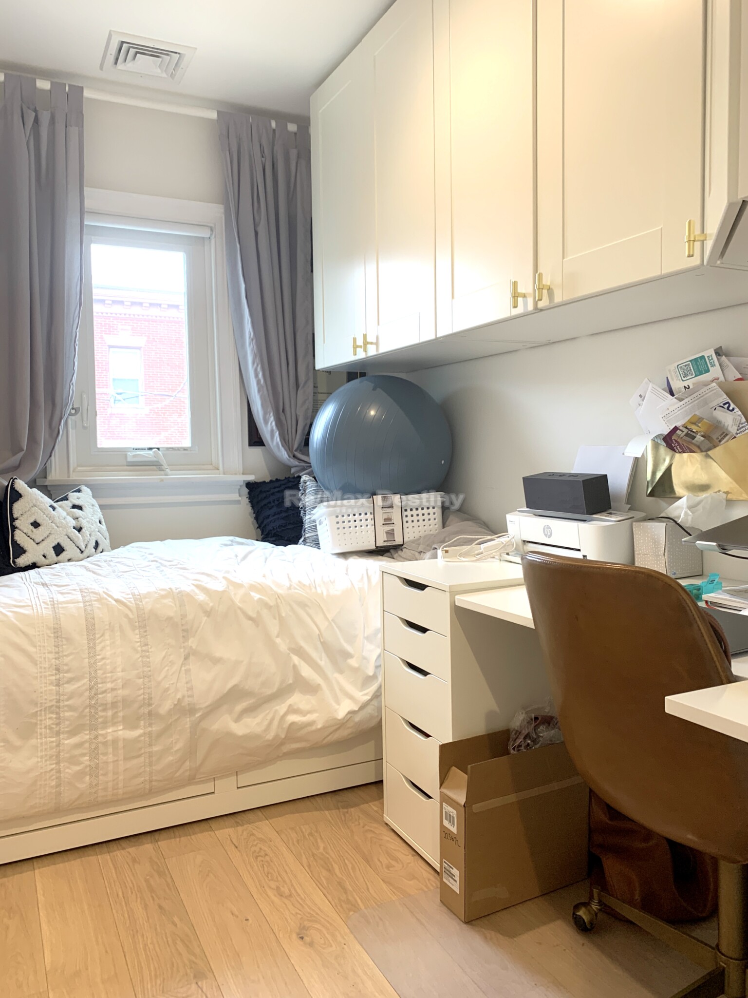 4 bed, 3 bath apartment for rent at 162 Saratoga St Unit 1, East Boston — photo 11 of 22