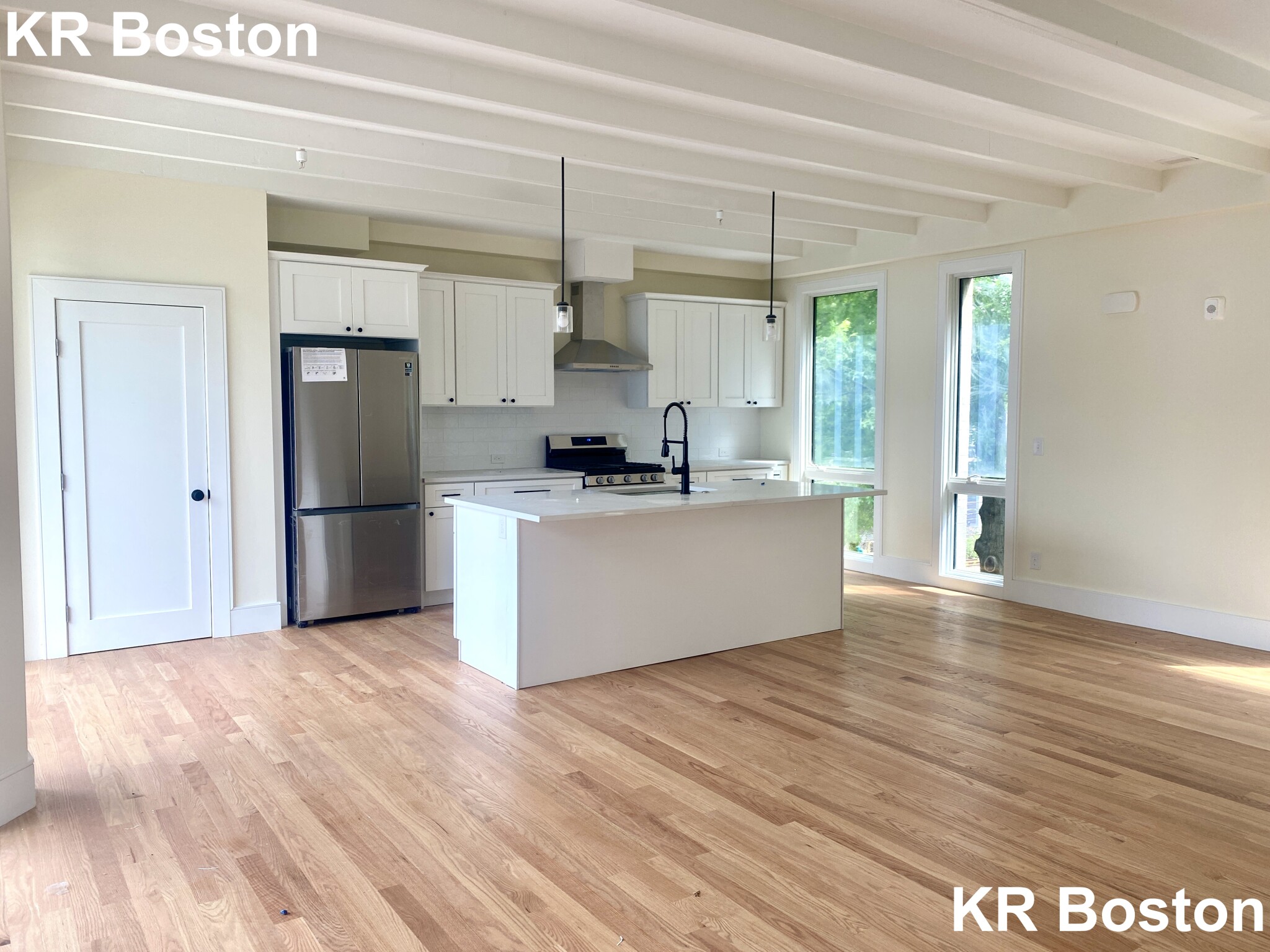 3 bed, 2.5 bath apartment for rent at 64 Cameron St Unit 4, Brookline Village — photo 15 of 16