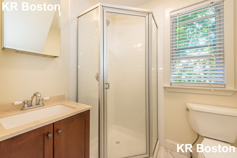 4 bed, 2 bath apartment for rent at 24 Champney St Unit 1, Brighton — photo 10 of 10