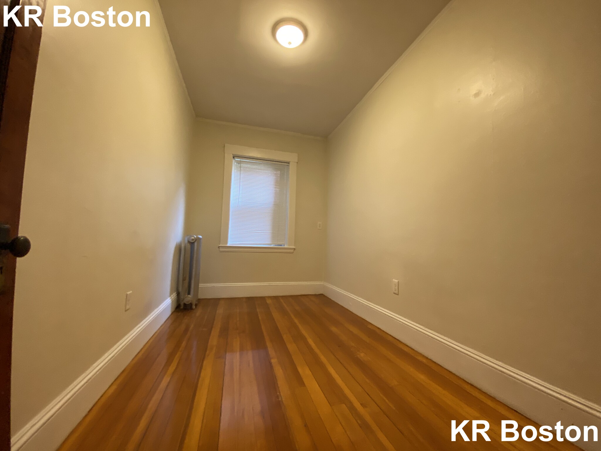 4 bed, 1 bath apartment for rent at 156 Summer St Unit 2, Winter Hill — photo 3 of 8