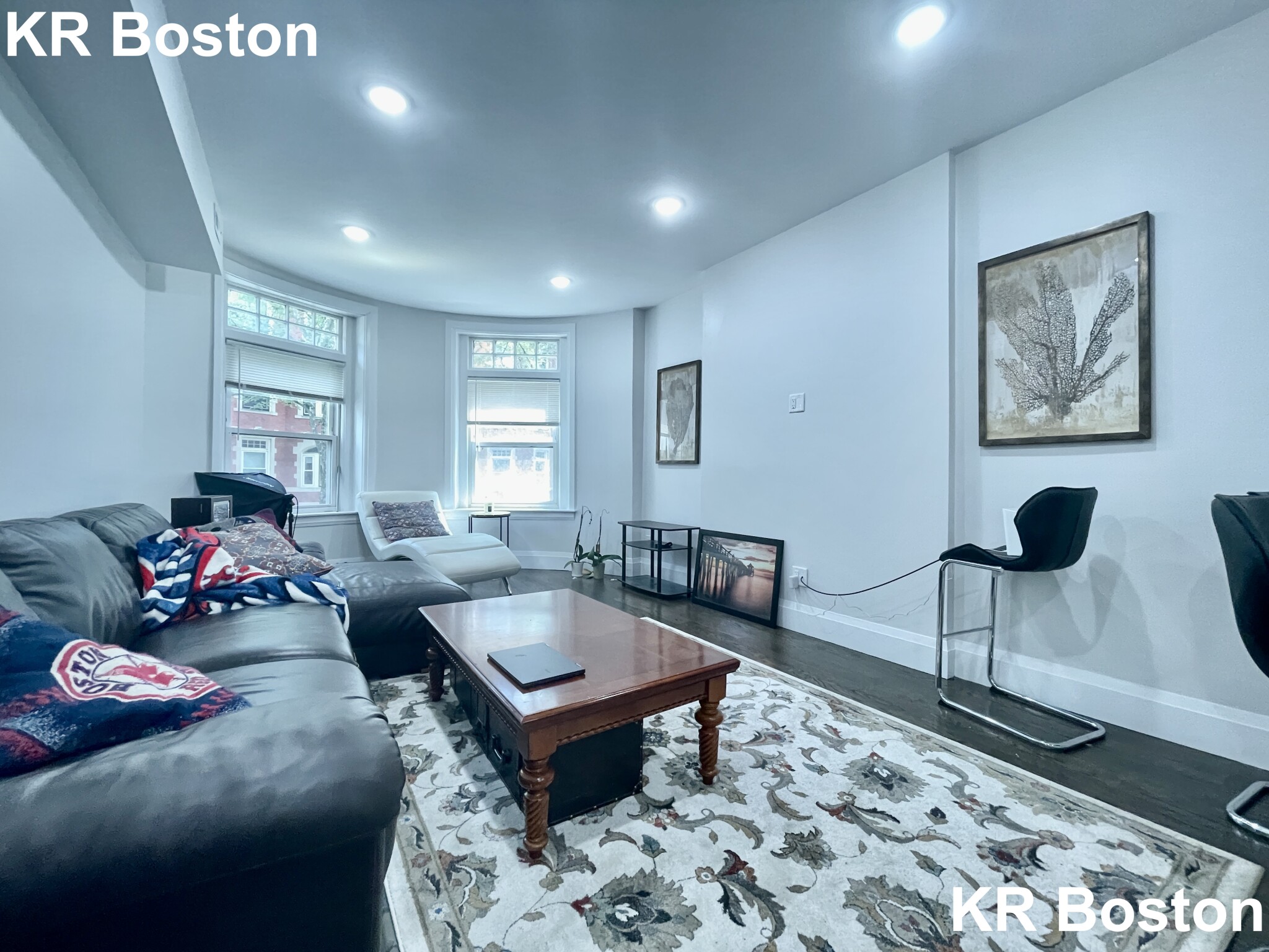 4 bed, 2 bath apartment for rent at 2 Strathmore Rd Unit 1, Chestnut Hill — photo 12 of 12