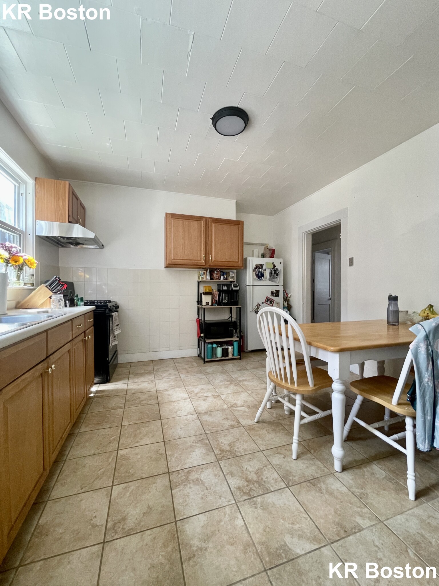 4 bed, 1 bath apartment for rent at 12 Chester St Unit 1, Allston — photo 12 of 13