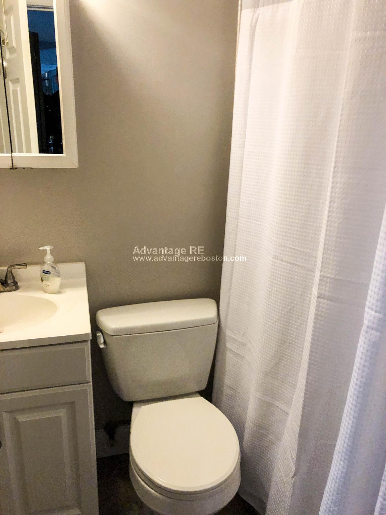 2 bed, 2 bath apartment for rent at 23 Saint Lukes Rd Unit NA, Allston — photo 8 of 13