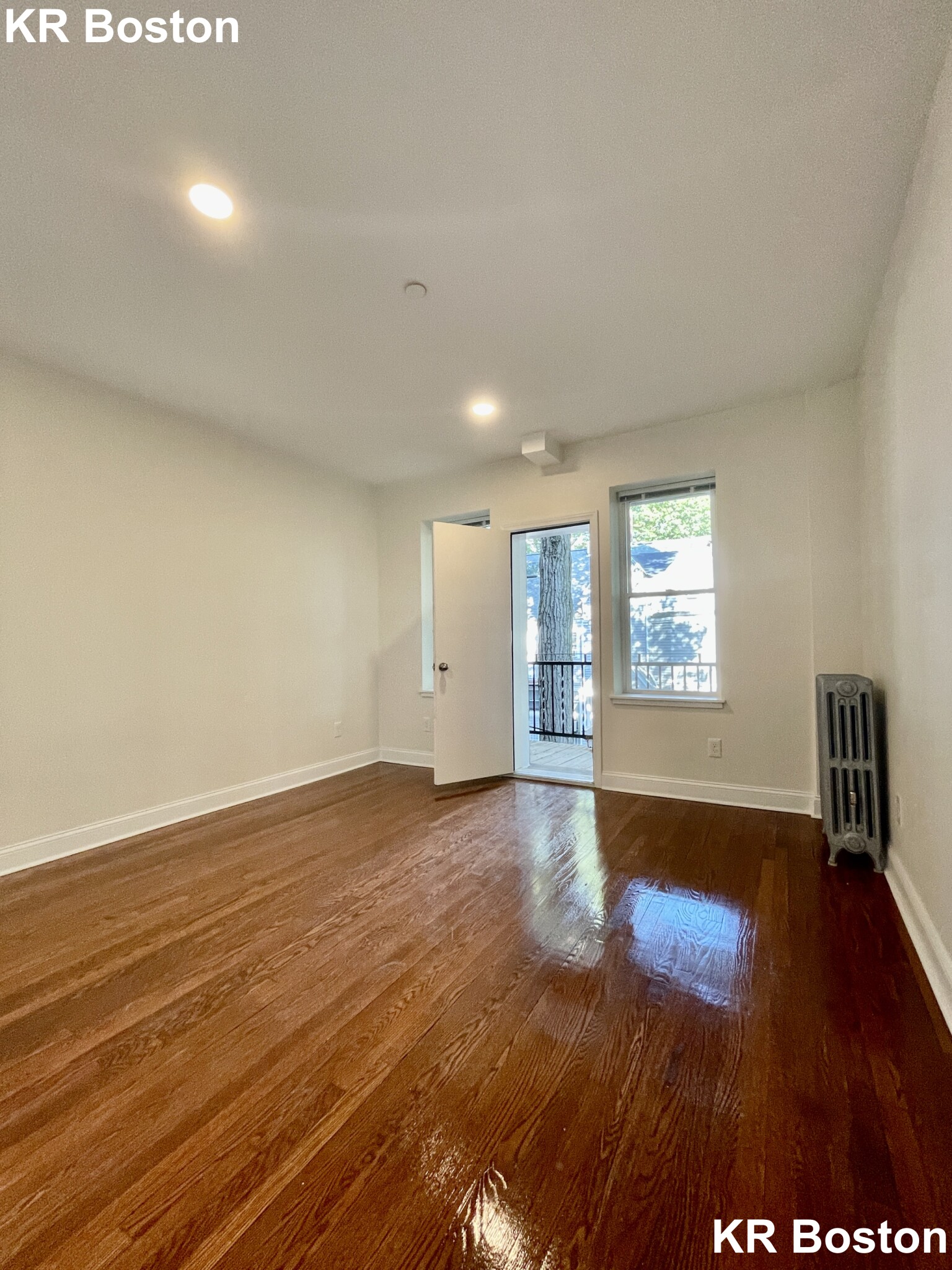 2 bed, 1 bath apartment for rent at 117 Sutherland Rd Unit F, Brighton