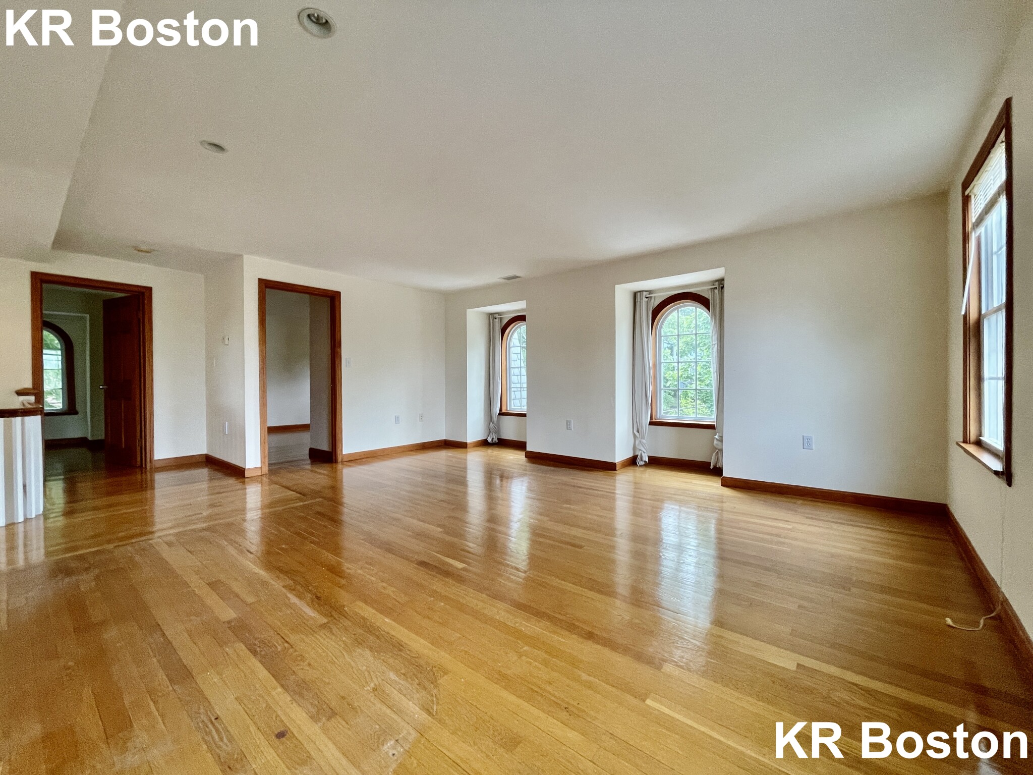 5 bed, 2.5 bath apartment for rent at 47 Rawson Rd Unit 0, Washington Square — photo 16 of 16