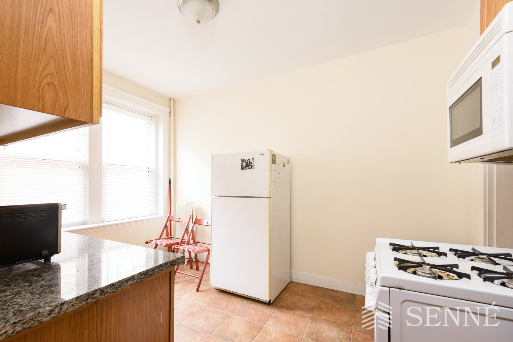 2 bed, 1 bath apartment for rent at 333 Harvard St Unit 3, Mid Cambridge — photo 3 of 9