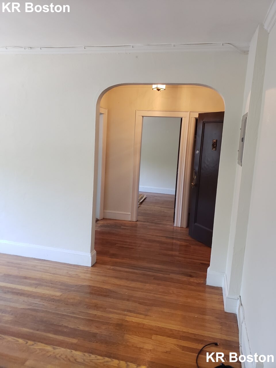 1 bed, 1 bath apartment for rent at 2040 Commonwealth Ave Unit 38, Brighton — photo 2 of 9