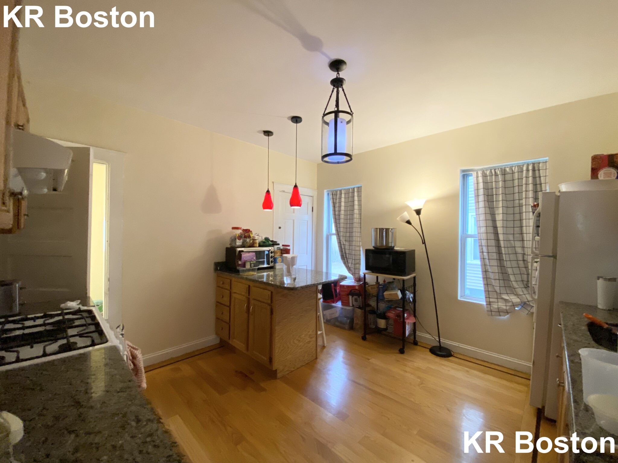 3 bed, 1.5 bath apartment for rent at 47 Easton St Unit 1, Allston — photo 17 of 35
