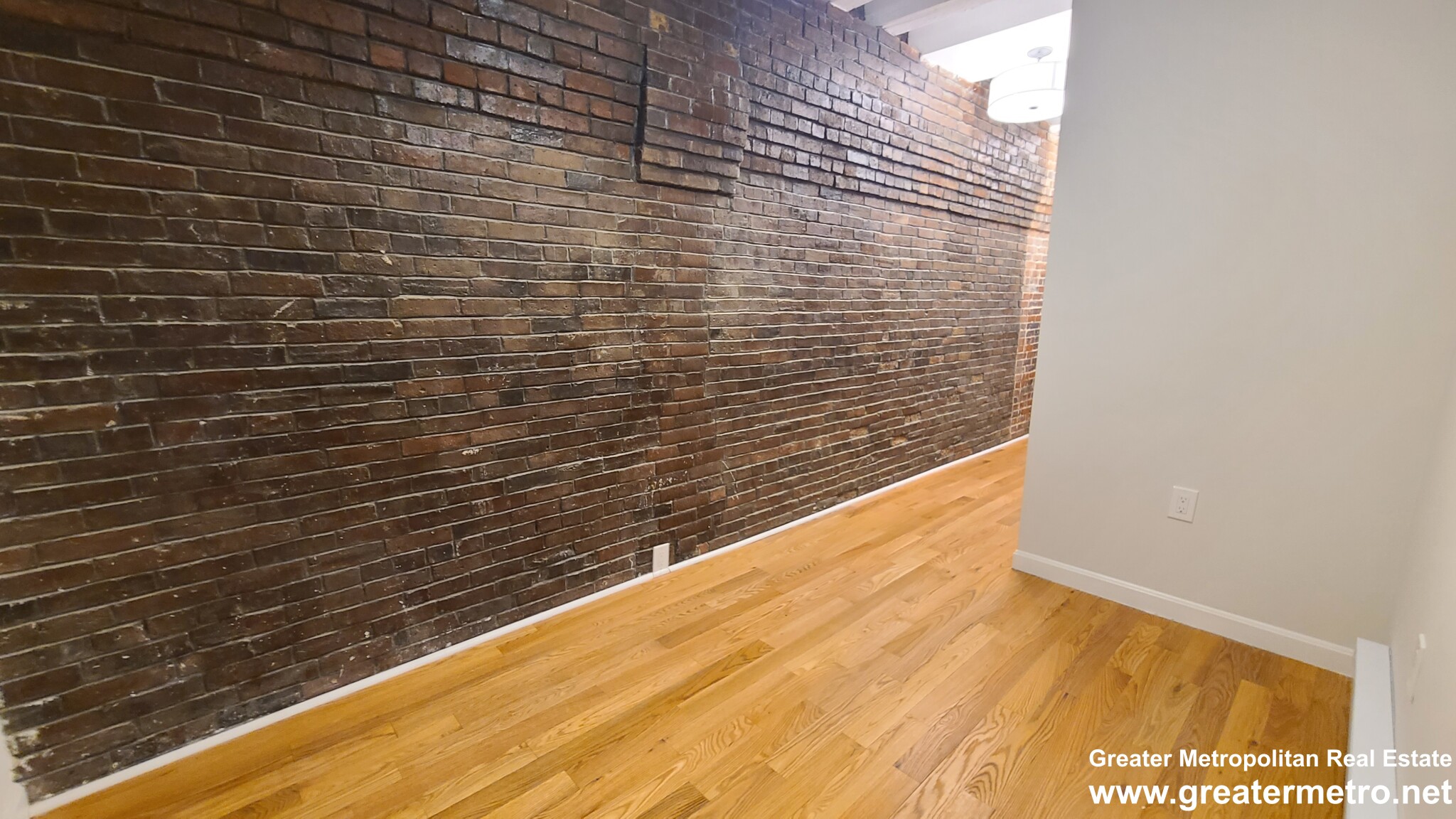 4 bed, 2 bath apartment for rent at 129 Fulton St Unit 1, North End — photo 18 of 25