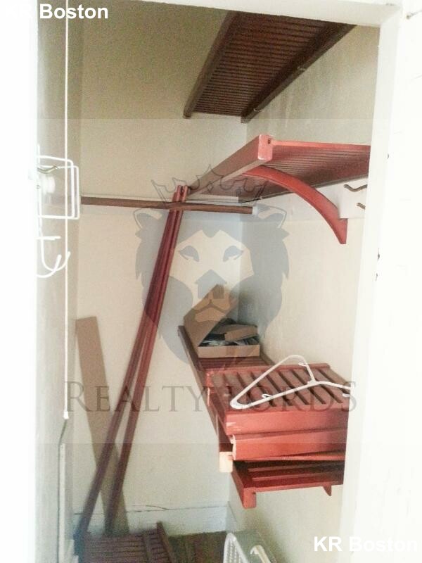 1 bed, 1 bath apartment for rent at 8 Scottfield Rd Unit 3, Allston — photo 10 of 10