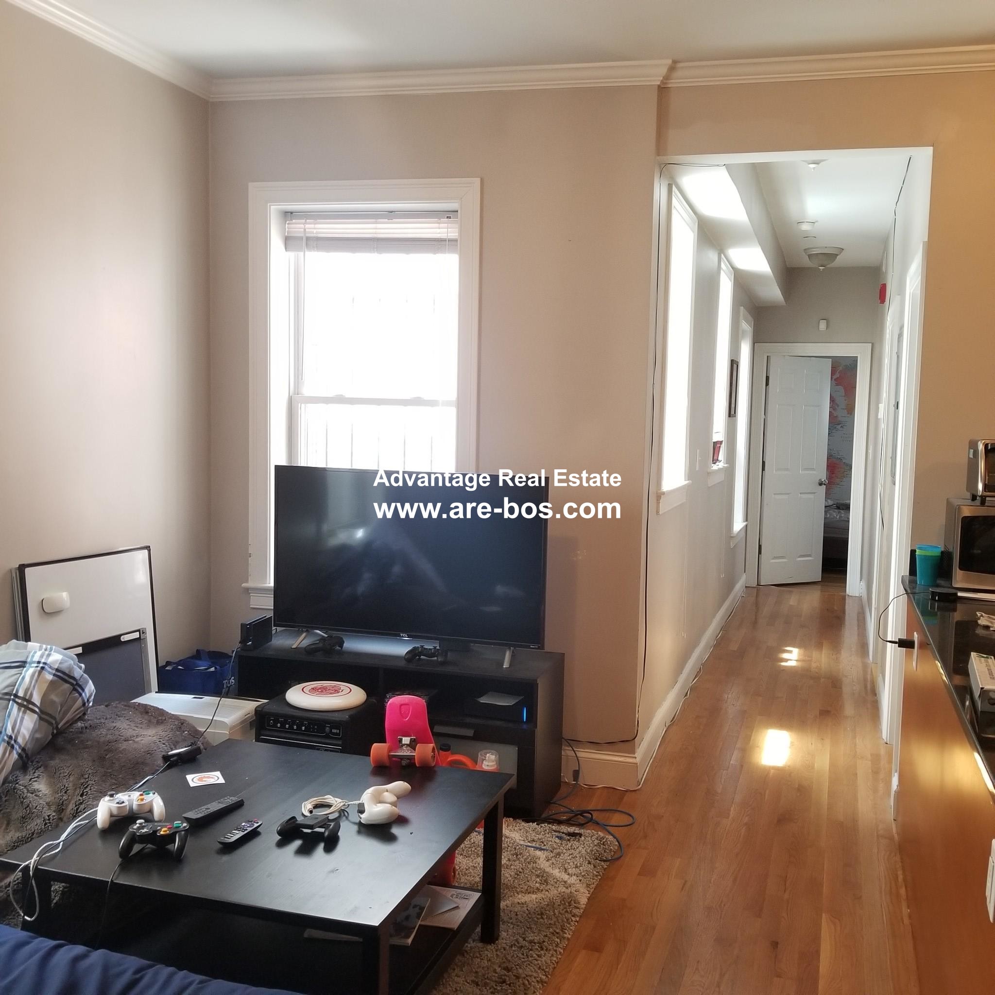 2 bed, 1 bath apartment for rent at 23 Saint Lukes Rd Unit 10, Allston — photo 11 of 24