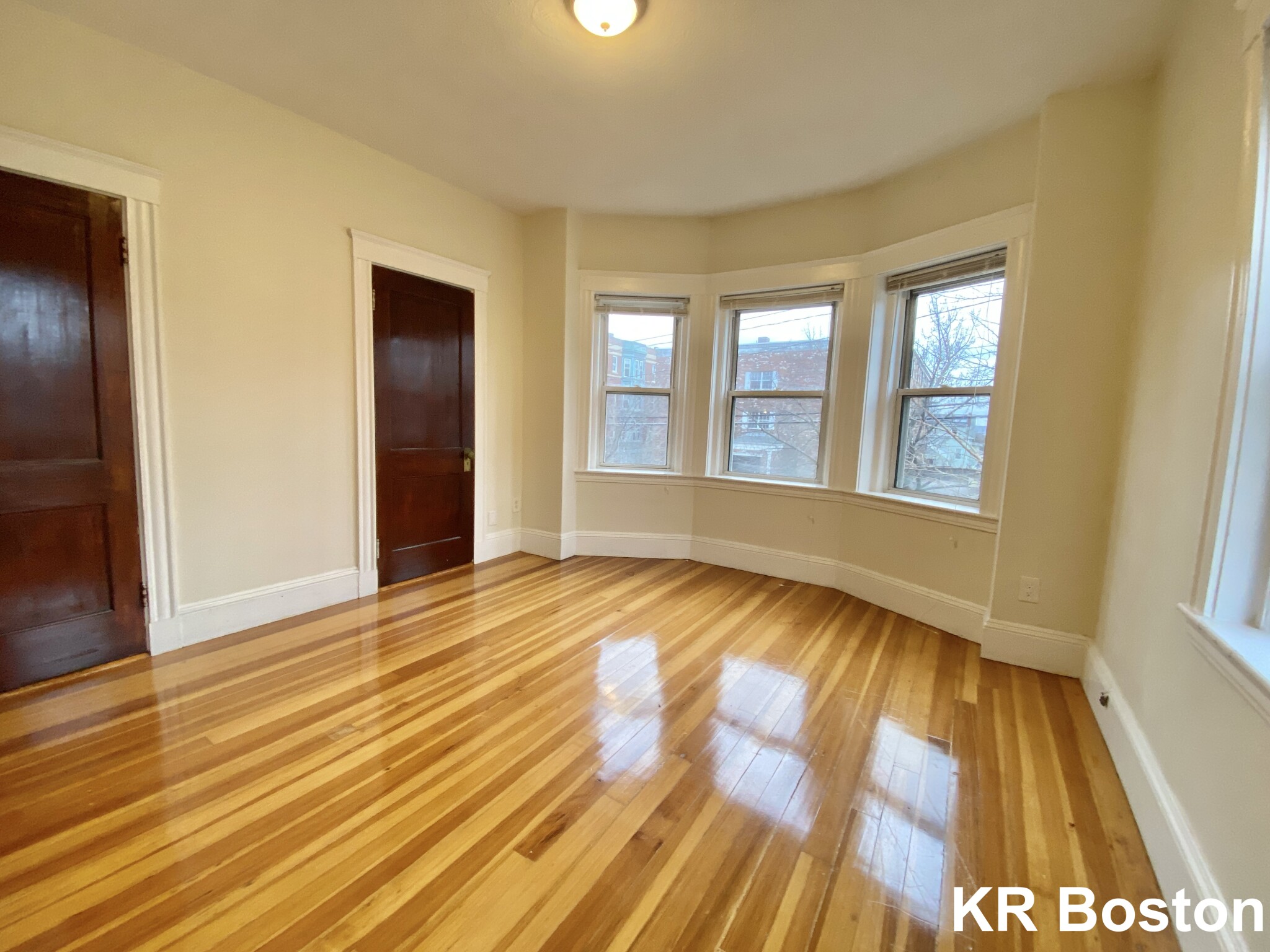 4 bed, 2 bath apartment for rent at 156 Summer St Unit 22, Winter Hill — photo 10 of 16