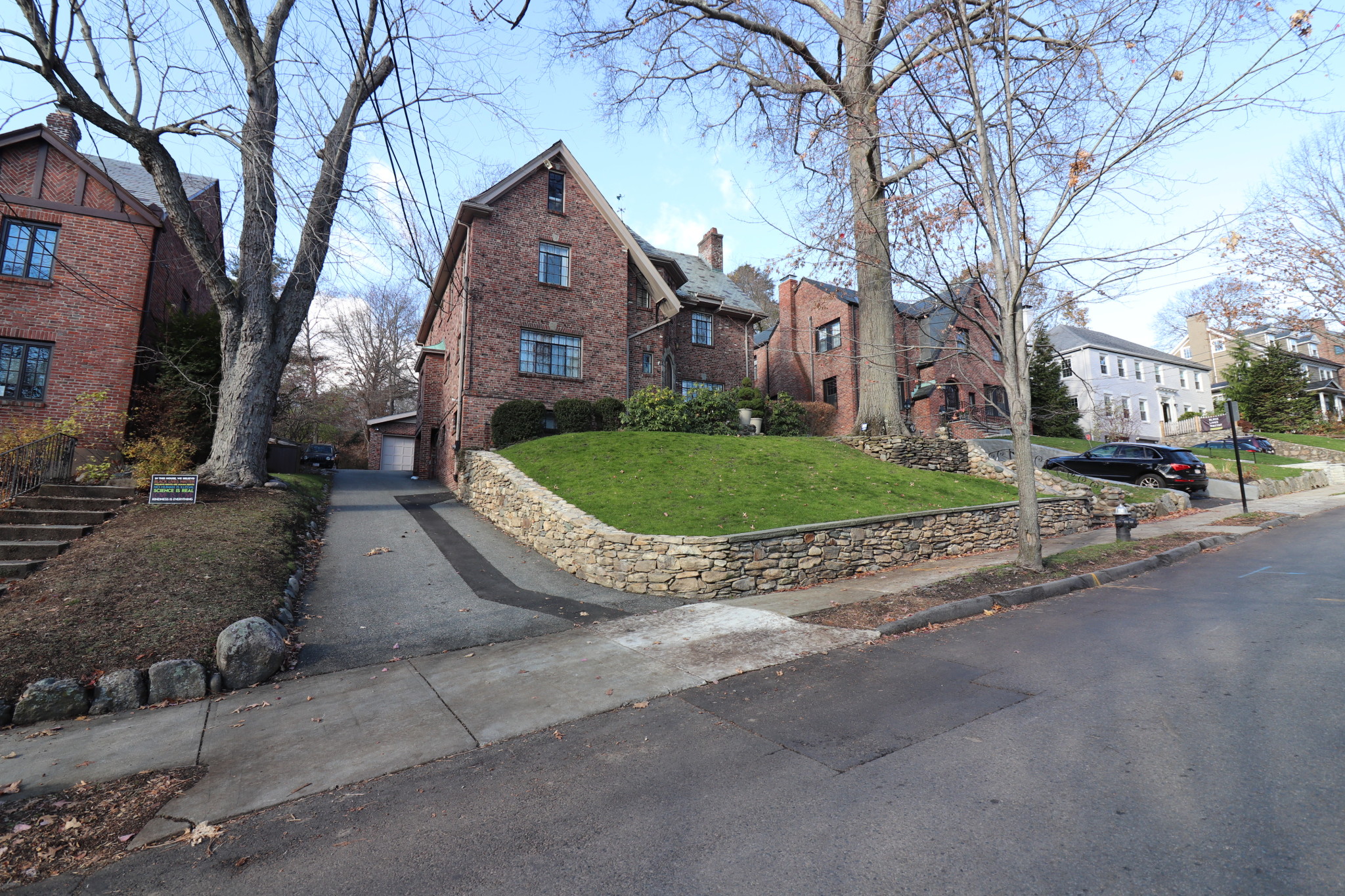 2 bed, 1 bath apartment for rent at 40 Blake Rd Unit B, Brookline Hills — photo 18 of 18