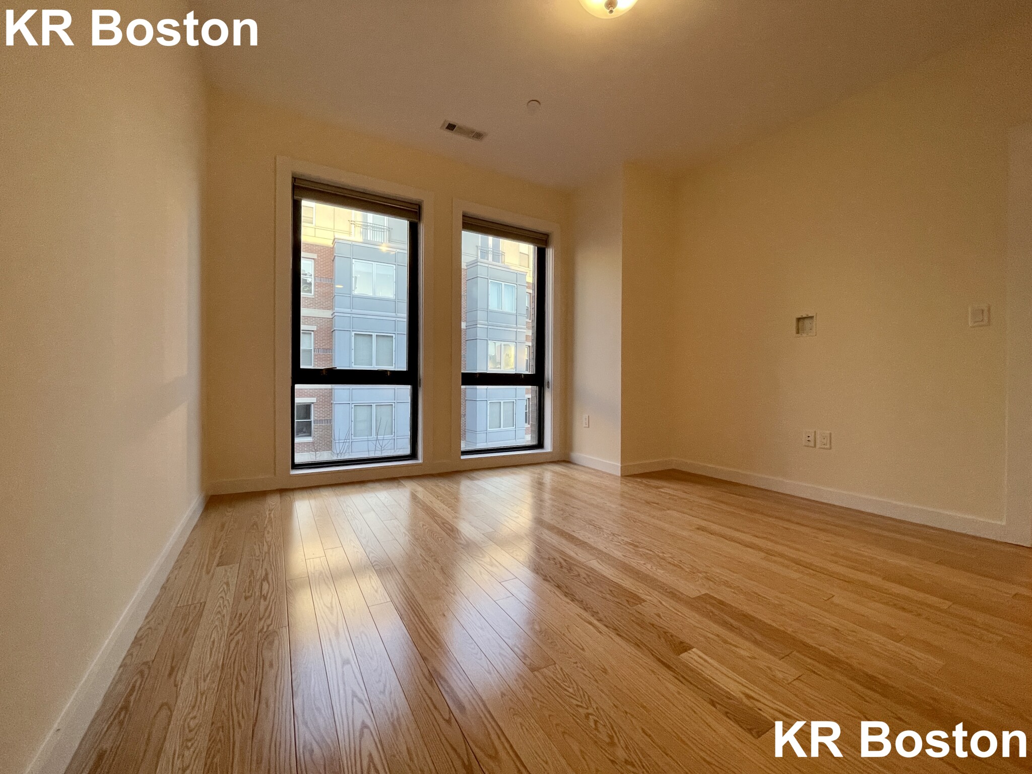 2 bed, 1.5 bath apartment for rent at 9 Miner St Unit 405, Fenway — photo 9 of 10