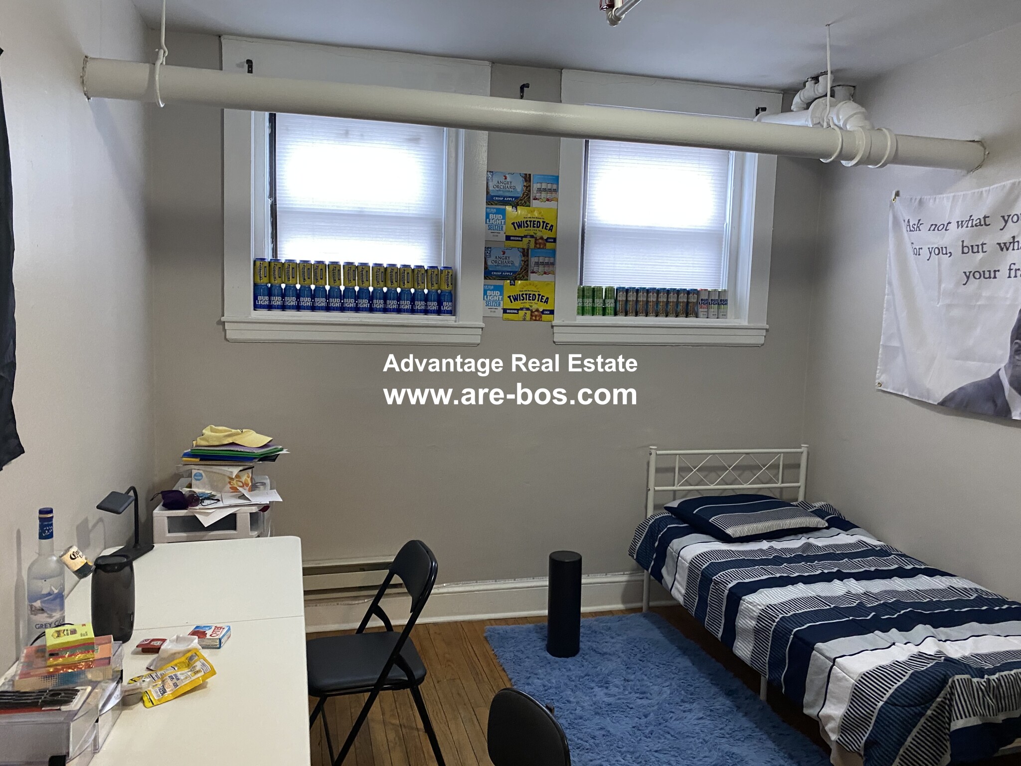 4 bed, 2 bath apartment for rent at 1066 Commonwealth Ave Unit 30, Allston — photo 10 of 23