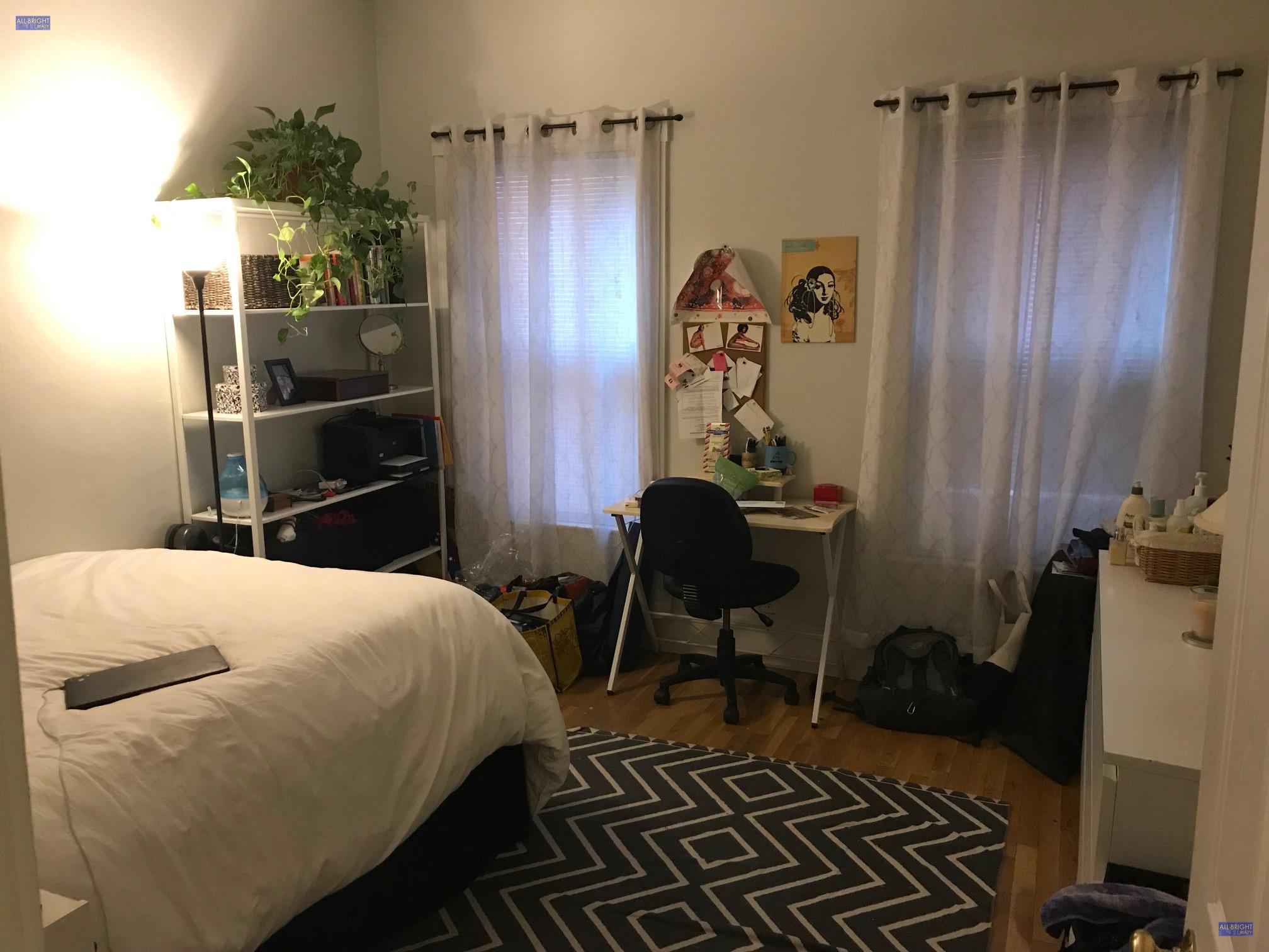4 bed, 1 bath apartment for rent at 197 Green Unit 3, Central Square — photo 7 of 19