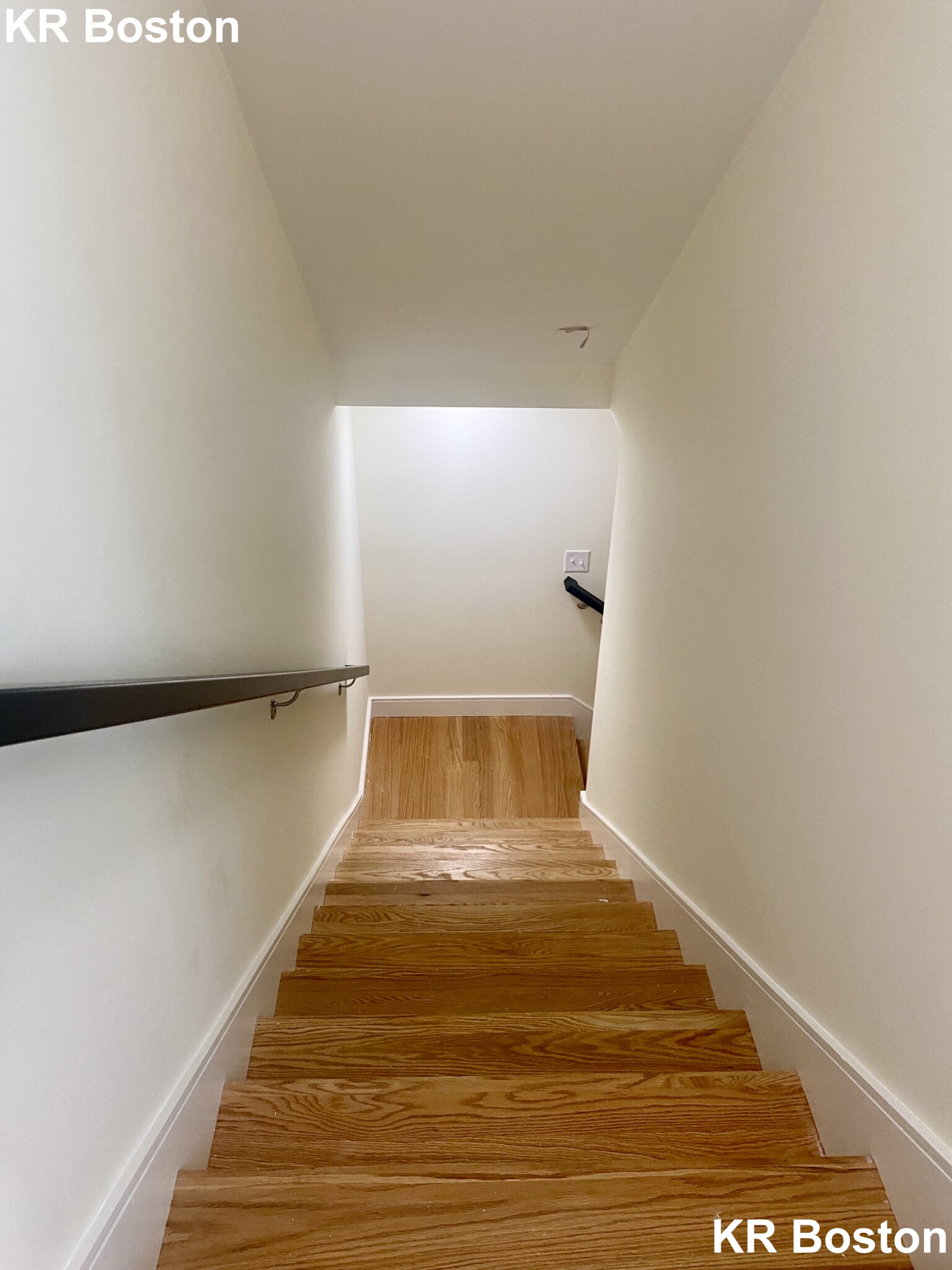 3 bed, 2.5 bath apartment for rent at 66 Cameron St Unit 1, Brookline Village — photo 2 of 13