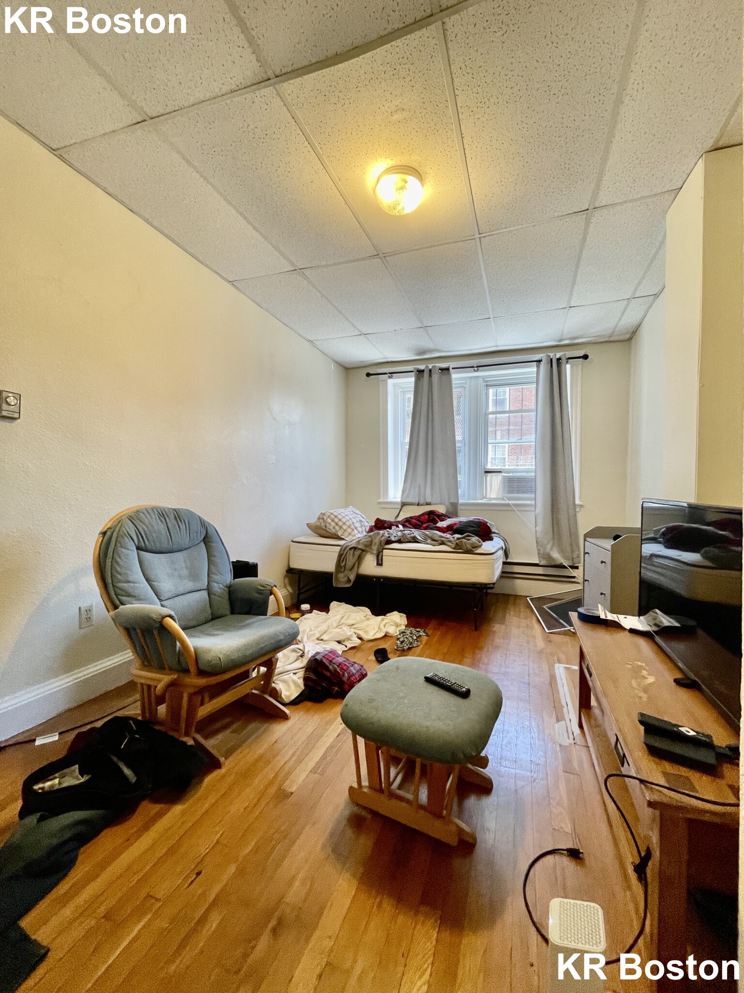 1 split bed, 1 bath apartment for rent at 67 Chiswick Rd Unit 29, Brighton