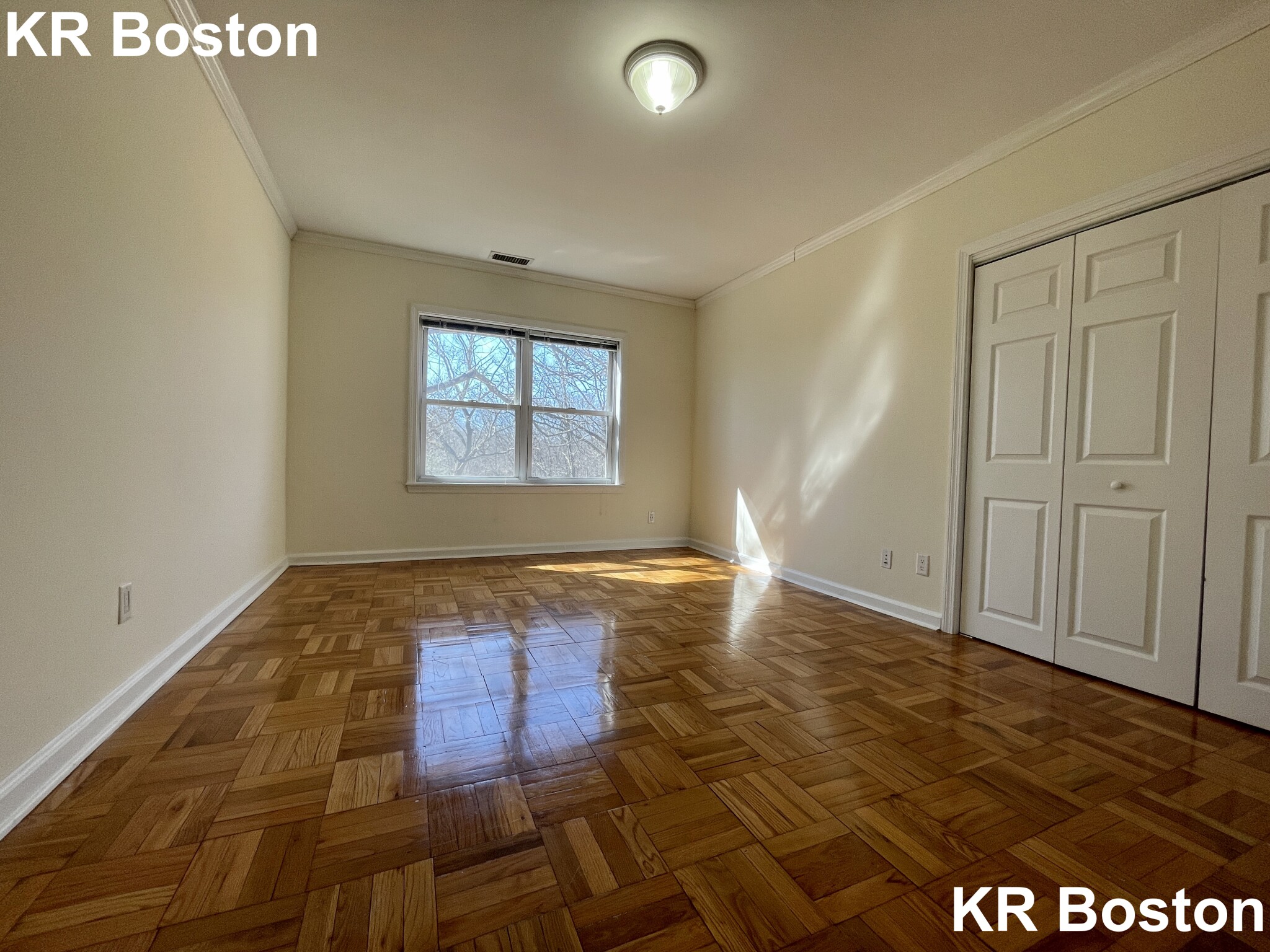 1 bed, 1.5 bath apartment for rent at 128 Sherman Rd Unit 2, Chestnut Hill — photo 2 of 9