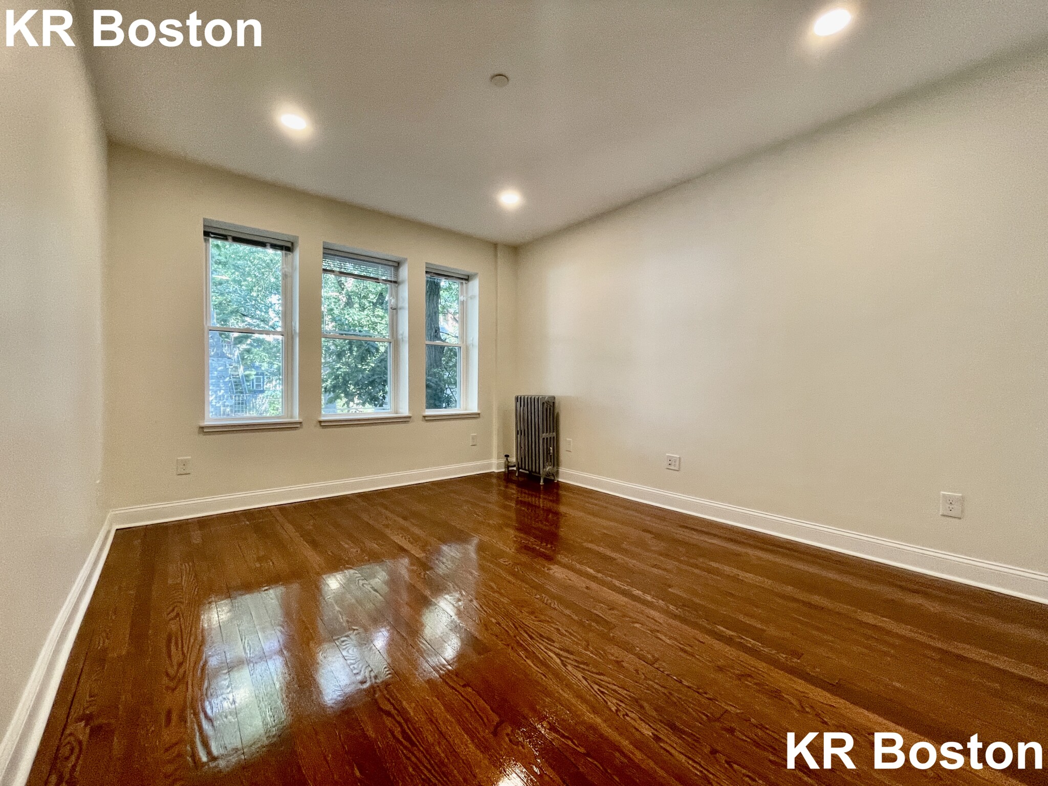 1 bed, 1 bath apartment for rent at 114 Sutherland Rd Unit A, Brighton — photo 2 of 14