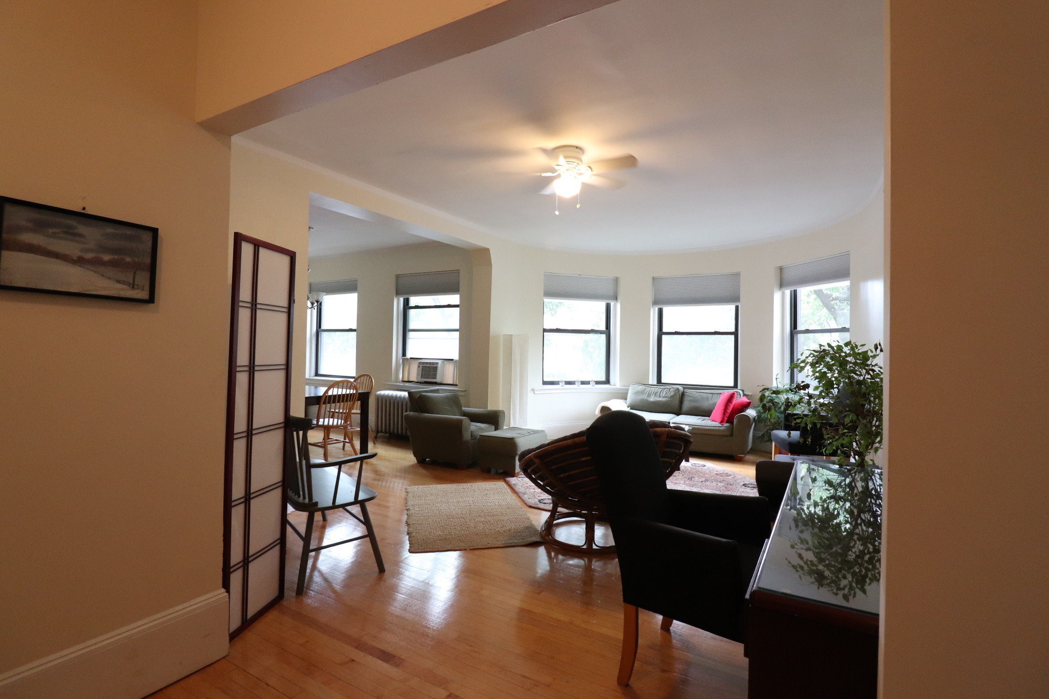 2 bed, 1 bath apartment for rent at 1100 Beacon St Unit 3A, Coolidge Corner — photo 1 of 16