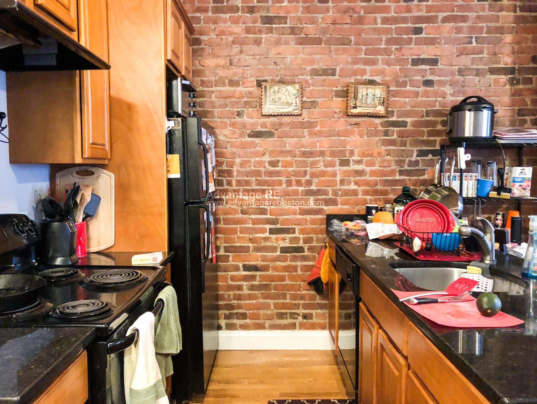 2 bed, 2 bath apartment for rent at 23 Saint Lukes Rd Unit NA, Allston — photo 6 of 13
