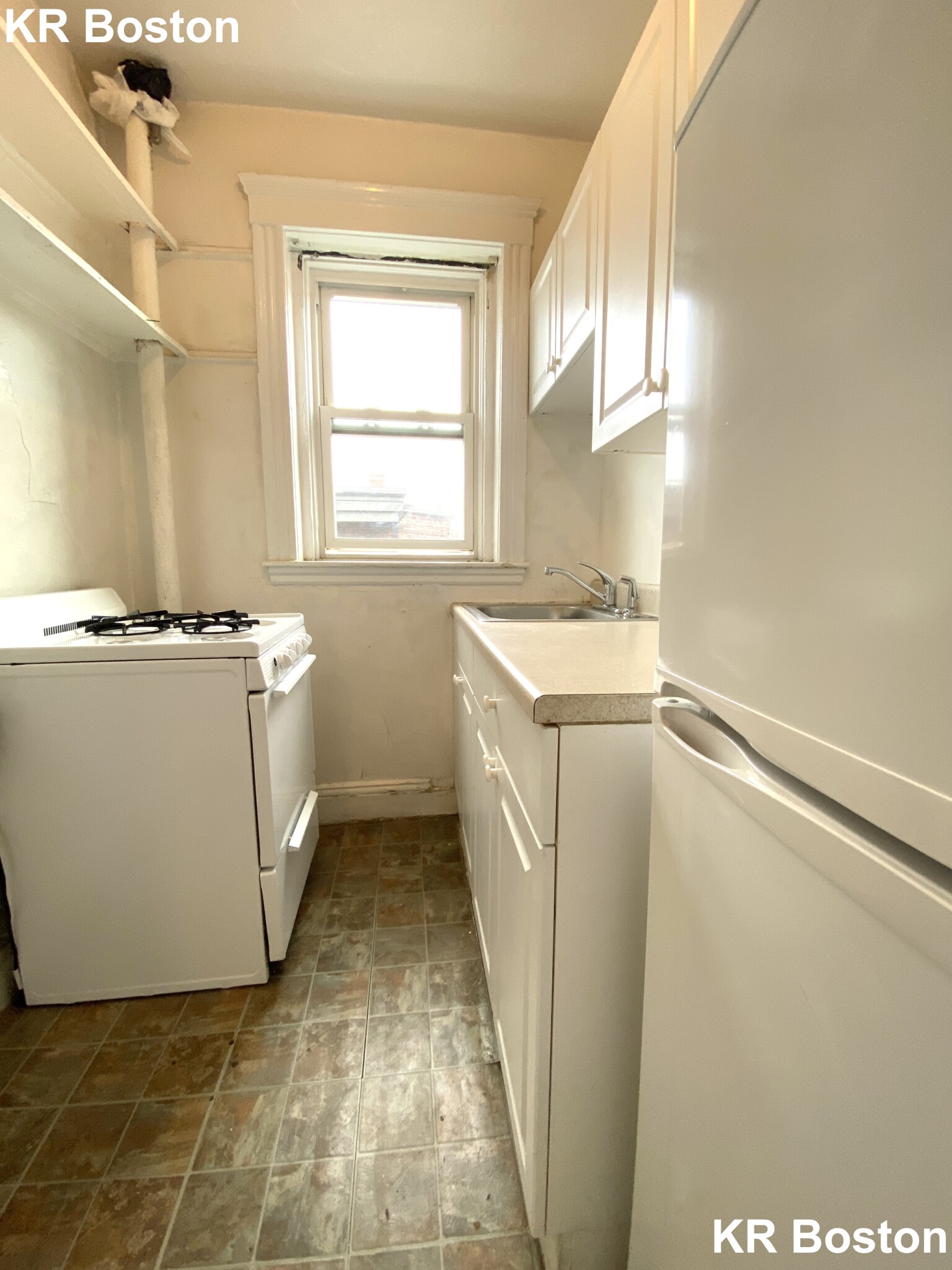 1 split bed, 1 bath apartment for rent at 1453 Commonwealth Ave Unit 31, Brighton — photo 6 of 11