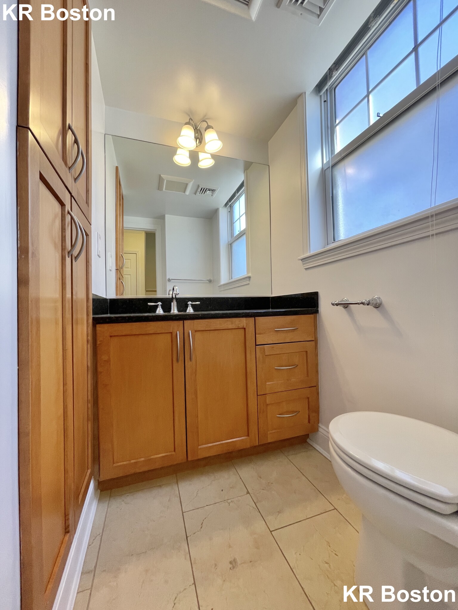 1 bed, 1.5 bath apartment for rent at 213 Independence Dr Unit 4, Chestnut Hill — photo 5 of 6