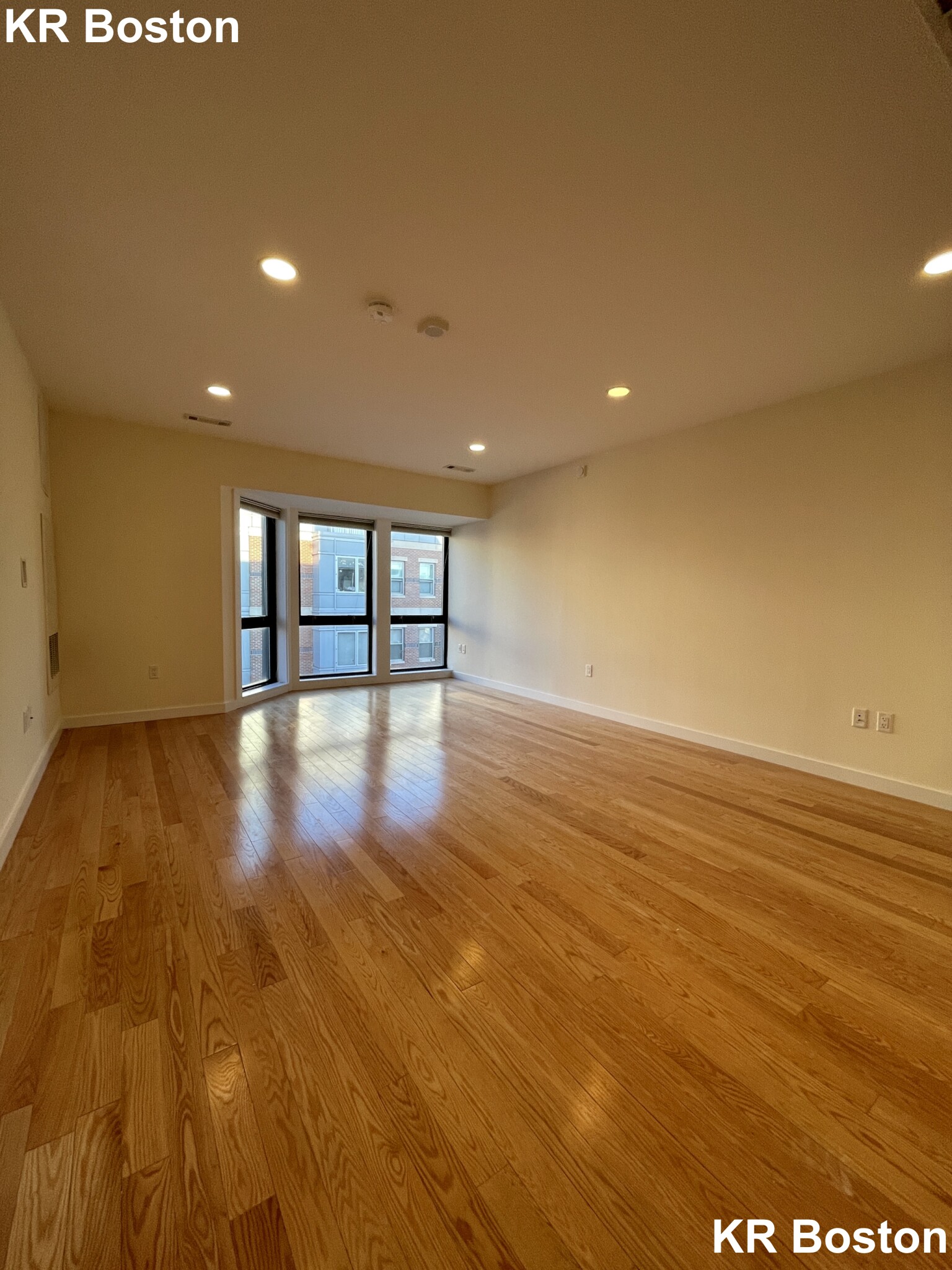 1 bed, 1 bath apartment for rent at 9 Miner St Unit 504, Fenway — photo 7 of 8