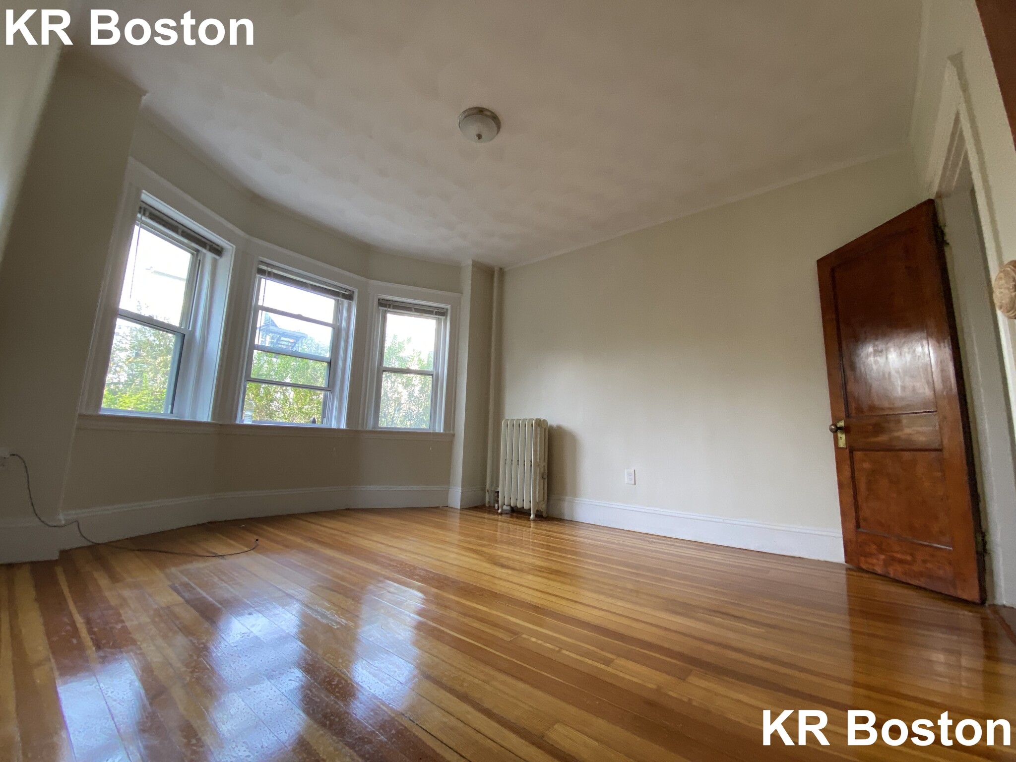 4 bed, 1 bath apartment for rent at 156 Summer St Unit 2, Winter Hill — photo 8 of 8