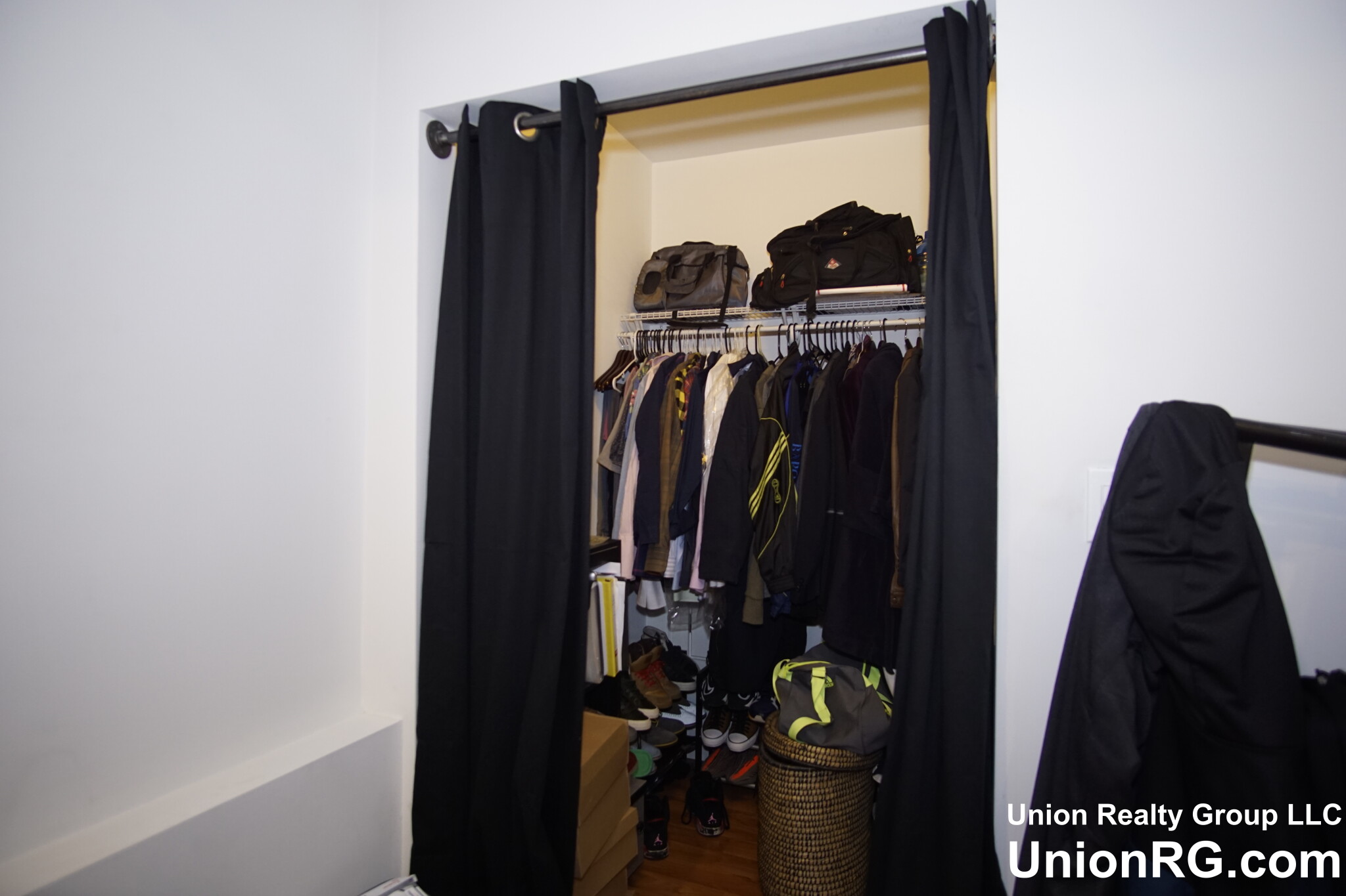 3 bed, 2 bath apartment for rent at 78 Forest St Unit 1, Roxbury — photo 24 of 36