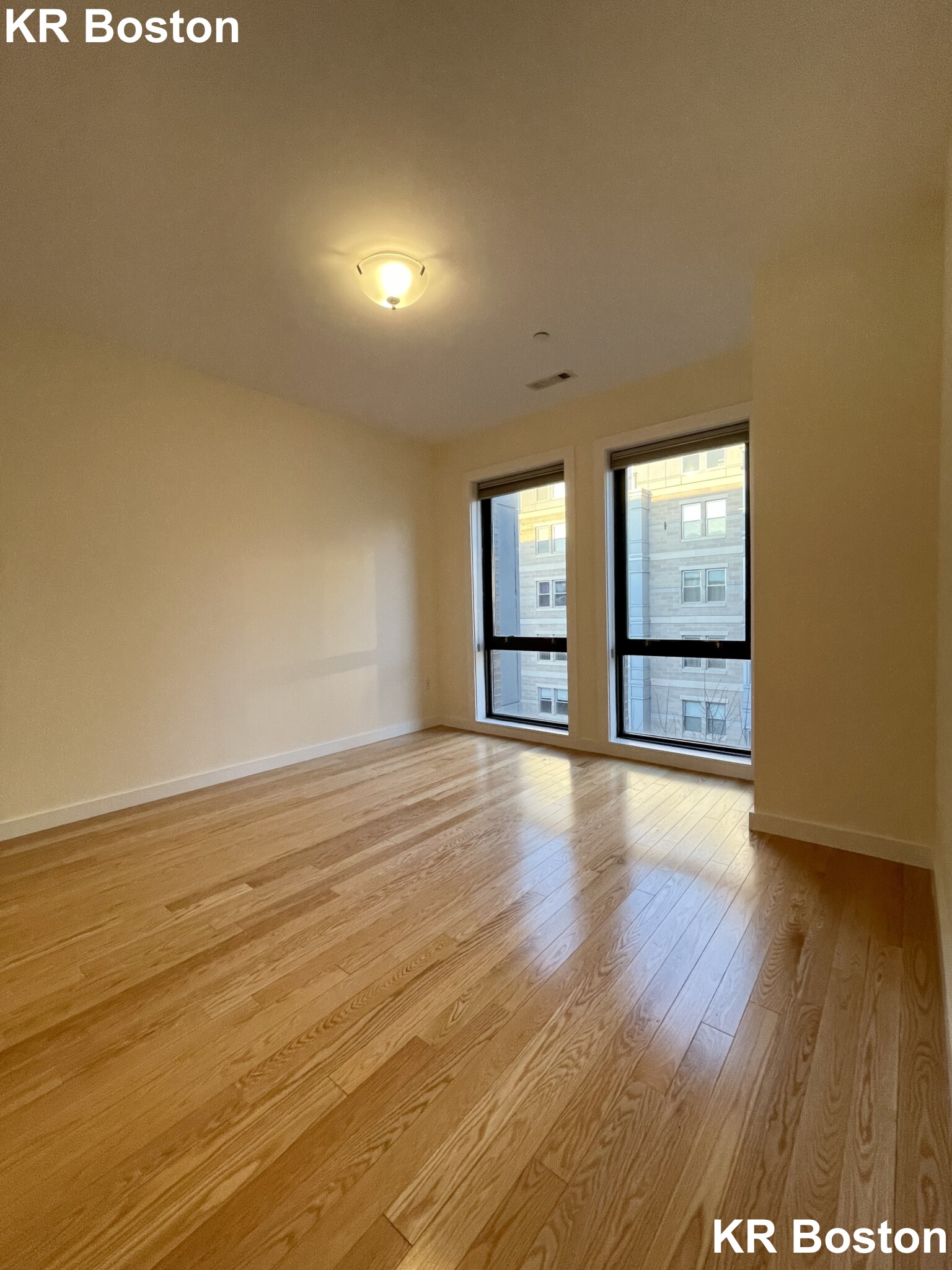 2 bed, 1.5 bath apartment for rent at 9 Miner St Unit 405, Fenway — photo 7 of 10