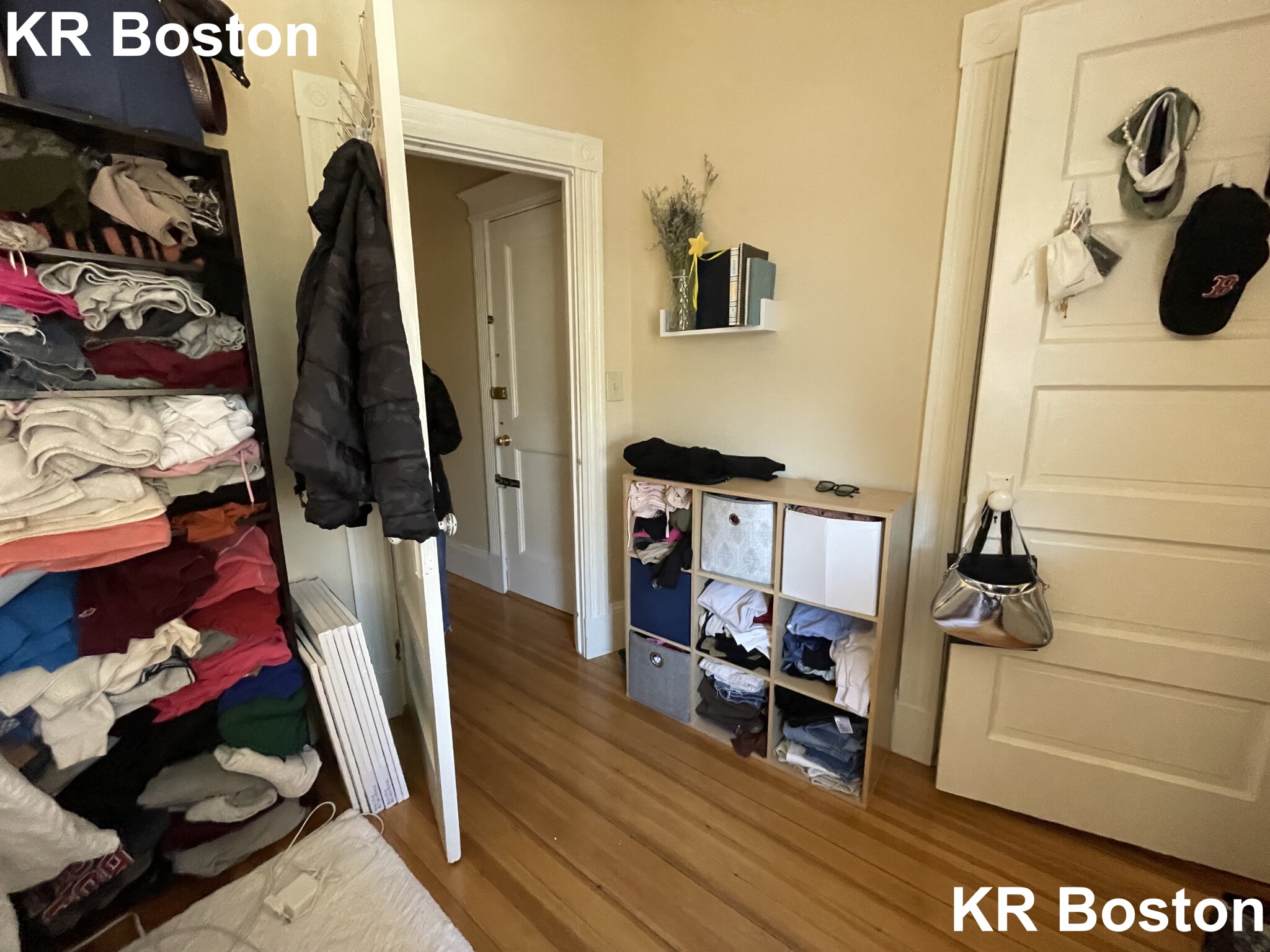 3 bed, 1 bath apartment for rent at 100 Saint Paul St Unit 3F, Coolidge Corner — photo 6 of 8