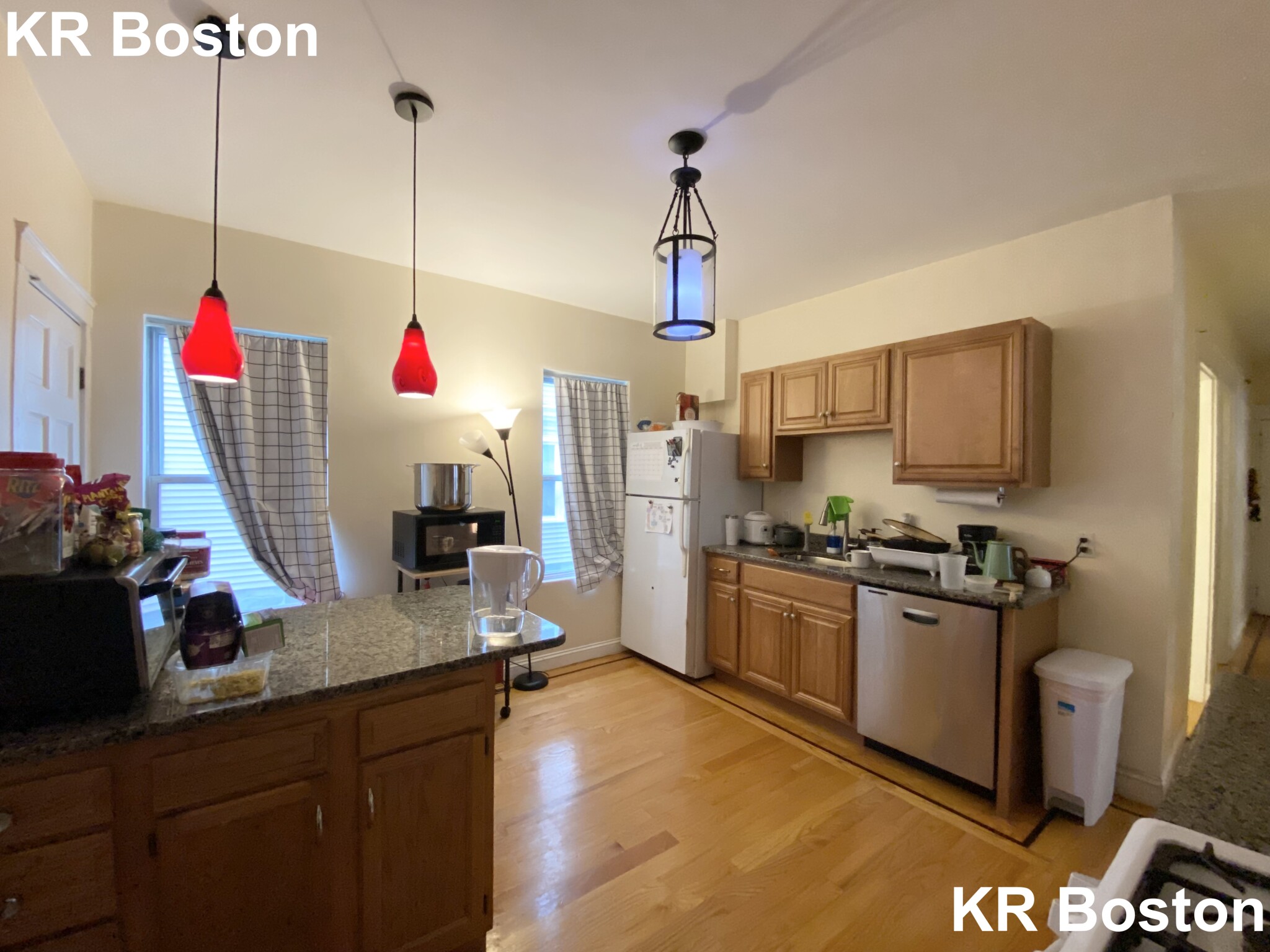 3 bed, 1.5 bath apartment for rent at 47 Easton St Unit 1, Allston — photo 23 of 35