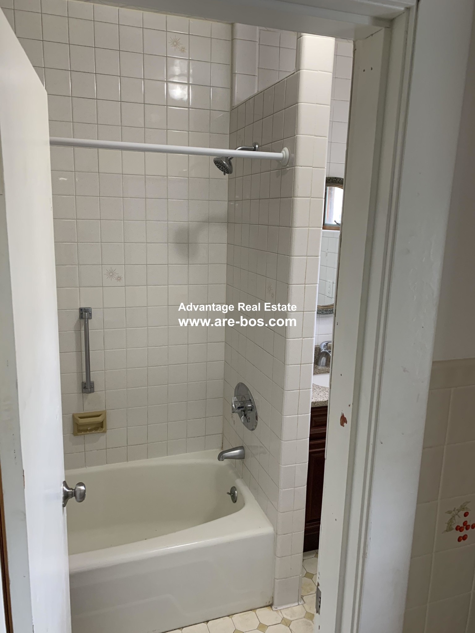 2 bed, 1 bath apartment for rent at 53 Hunnewell Unit NA, Brighton — photo 10 of 15
