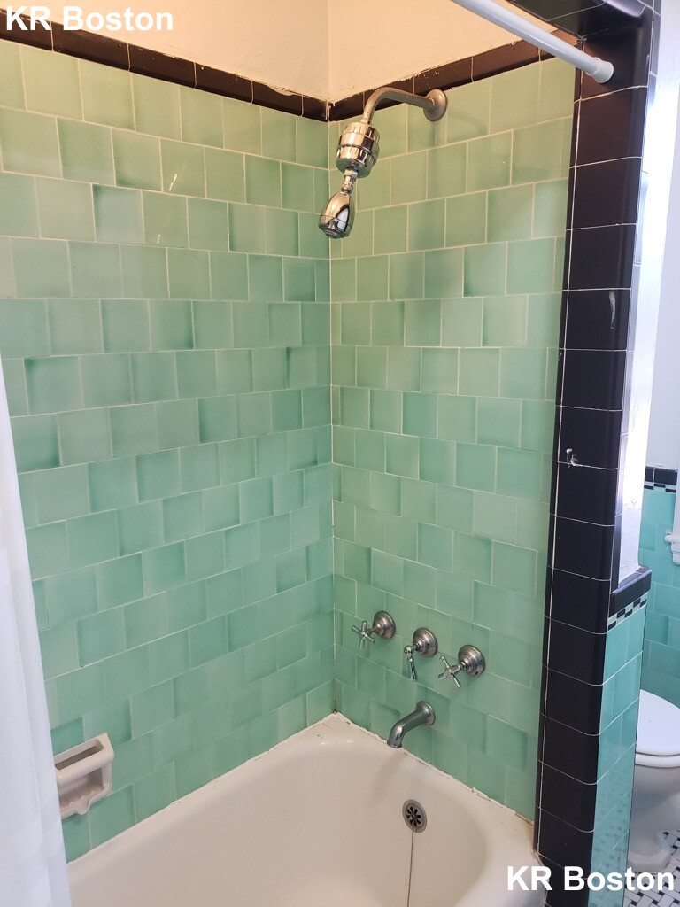 1 bed, 1 bath apartment for rent at 2038 Commonwealth Ave Unit 38, Brighton — photo 9 of 9