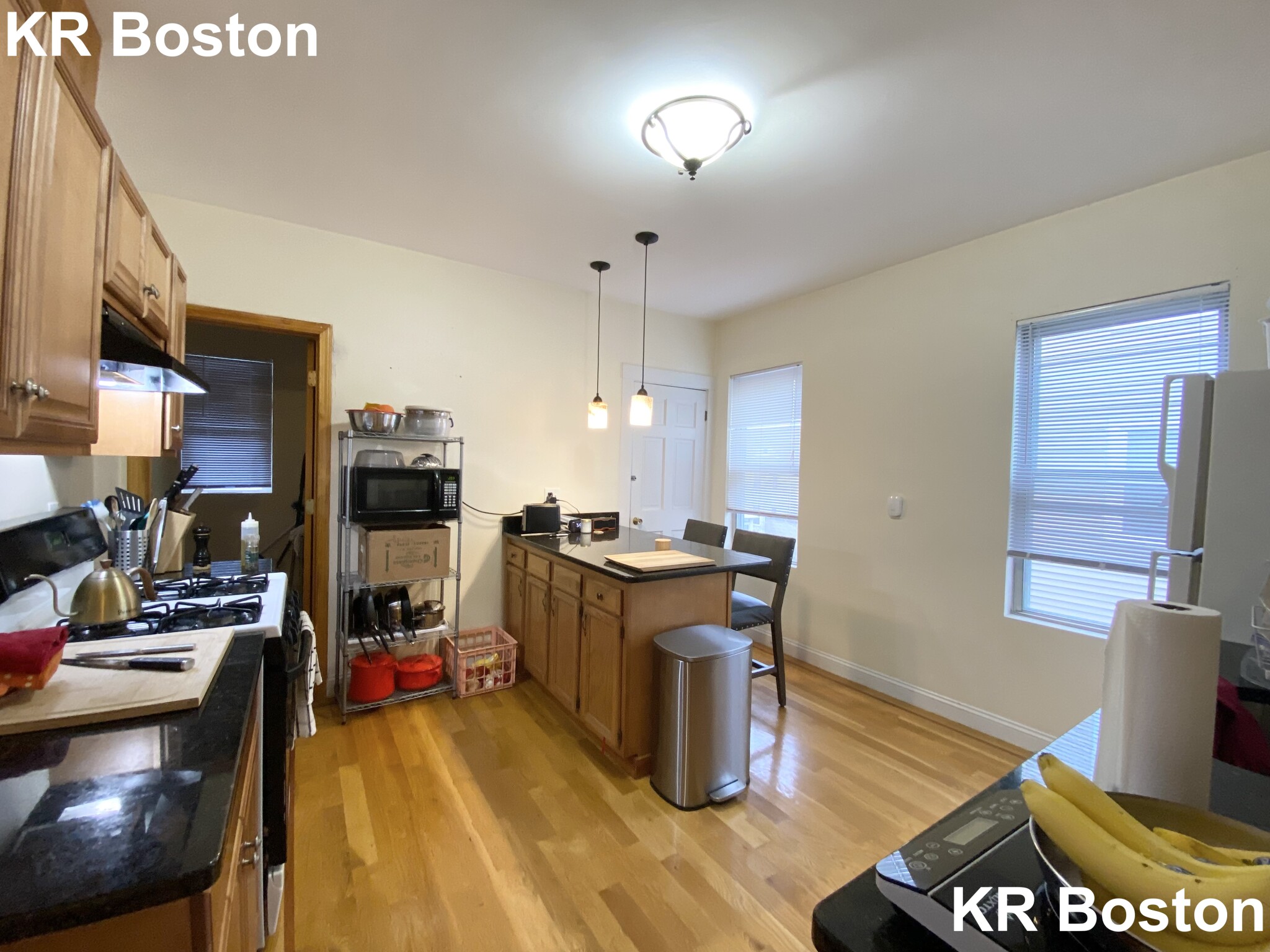 3 bed, 1.5 bath apartment for rent at 47 Easton St Unit 2, Allston — photo 24 of 46