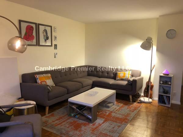 1 bed, 1 bath apartment for rent at 1105 Massachusetts Ave Unit 11D, Harvard Square — photo 10 of 10