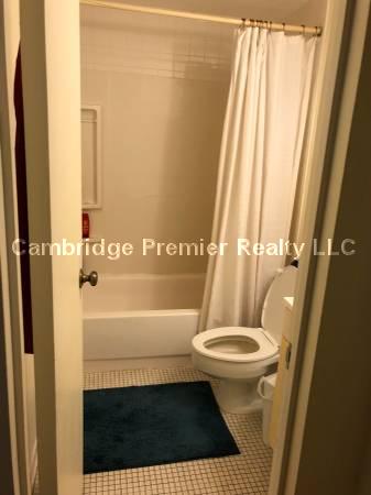 1 bed, 1 bath apartment for rent at 1105 Massachusetts Ave Unit 11D, Harvard Square — photo 6 of 10