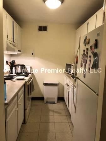 1 bed, 1 bath apartment for rent at 1105 Massachusetts Ave Unit 11D, Harvard Square — photo 7 of 10