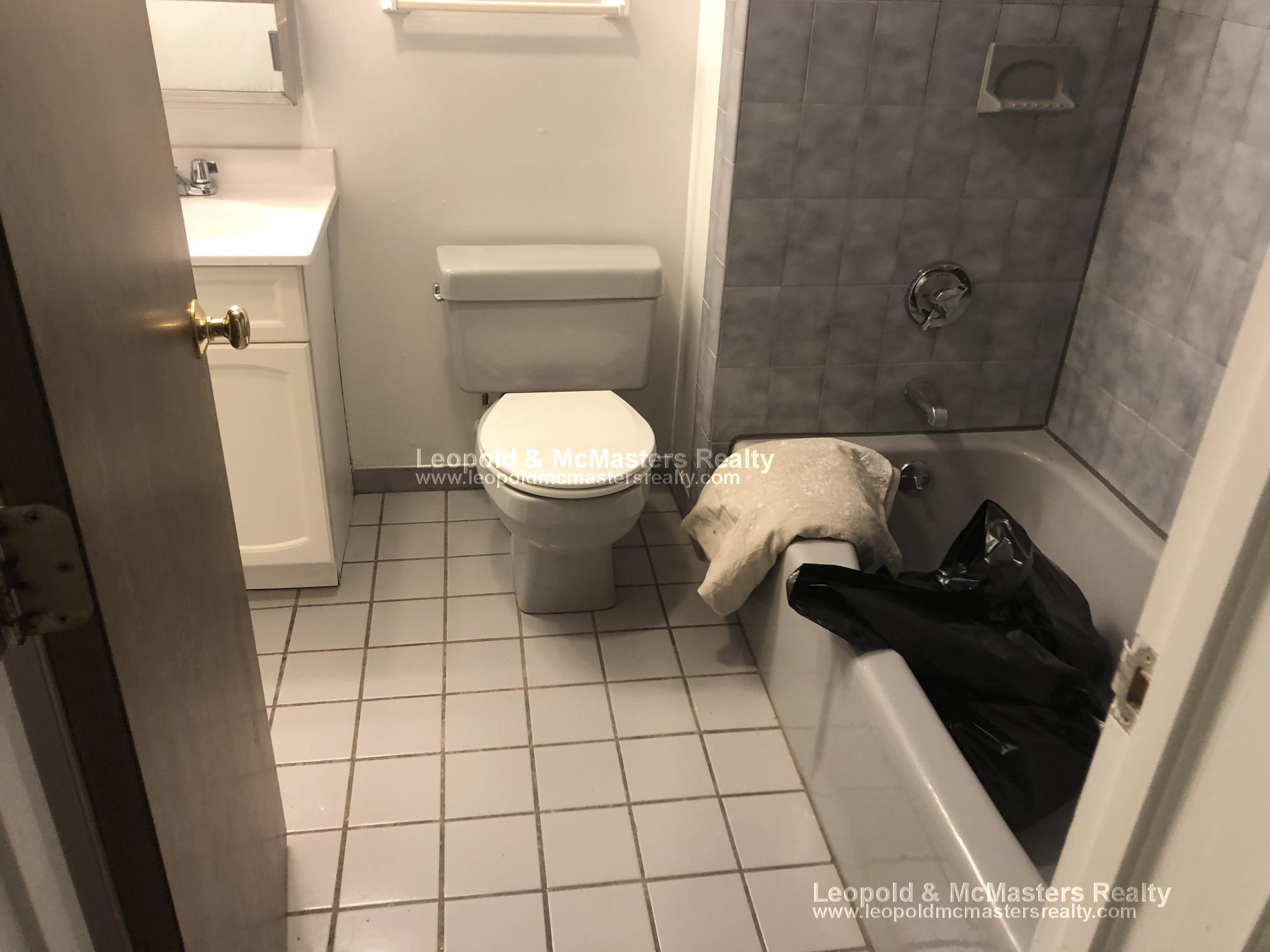3 bed, 2 bath apartment for rent at 34 Medfield St Unit B2, Fenway — photo 12 of 13