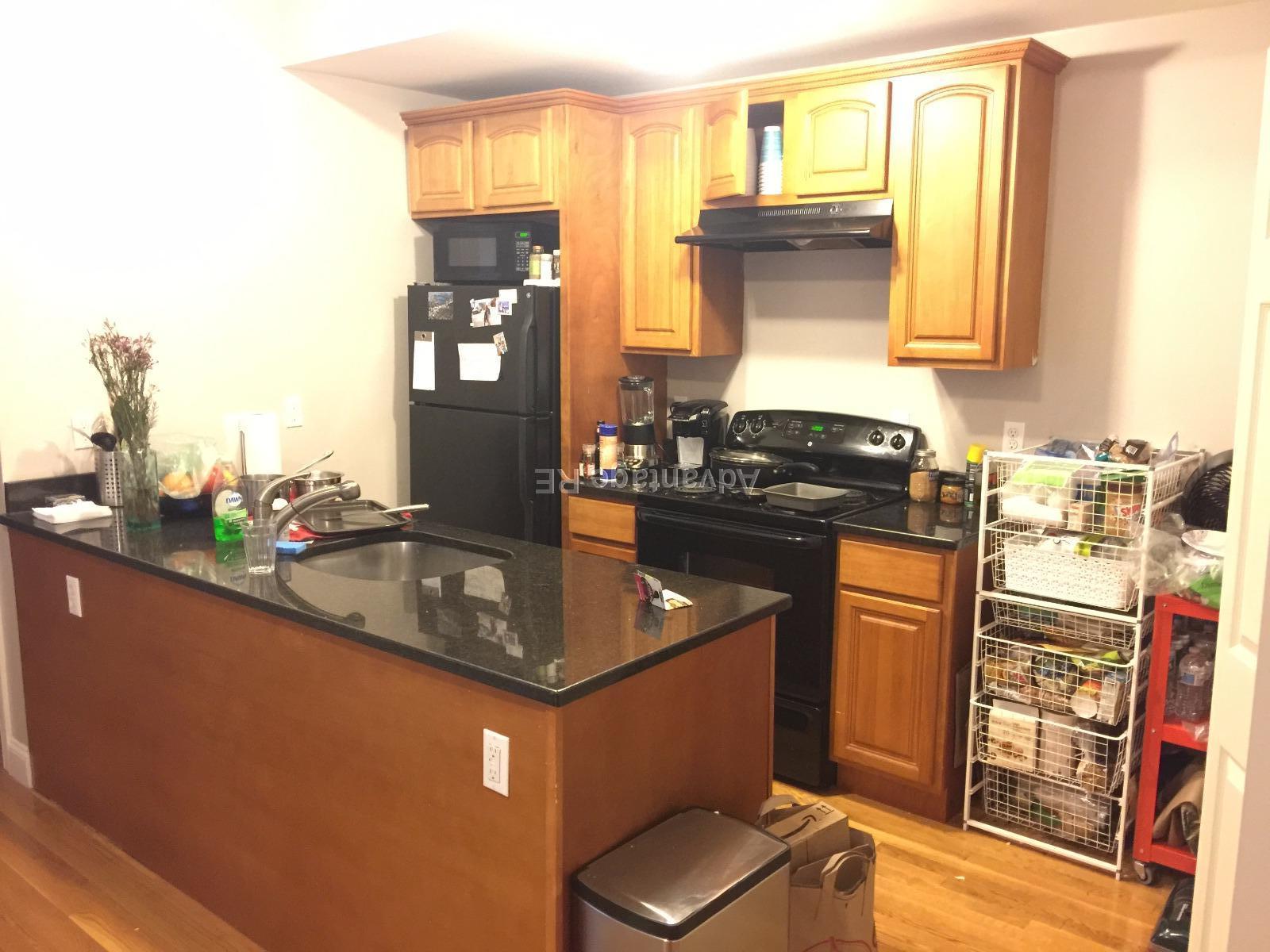 2 bed, 1 bath apartment for rent at 23 Saint Lukes Rd Unit 10, Allston