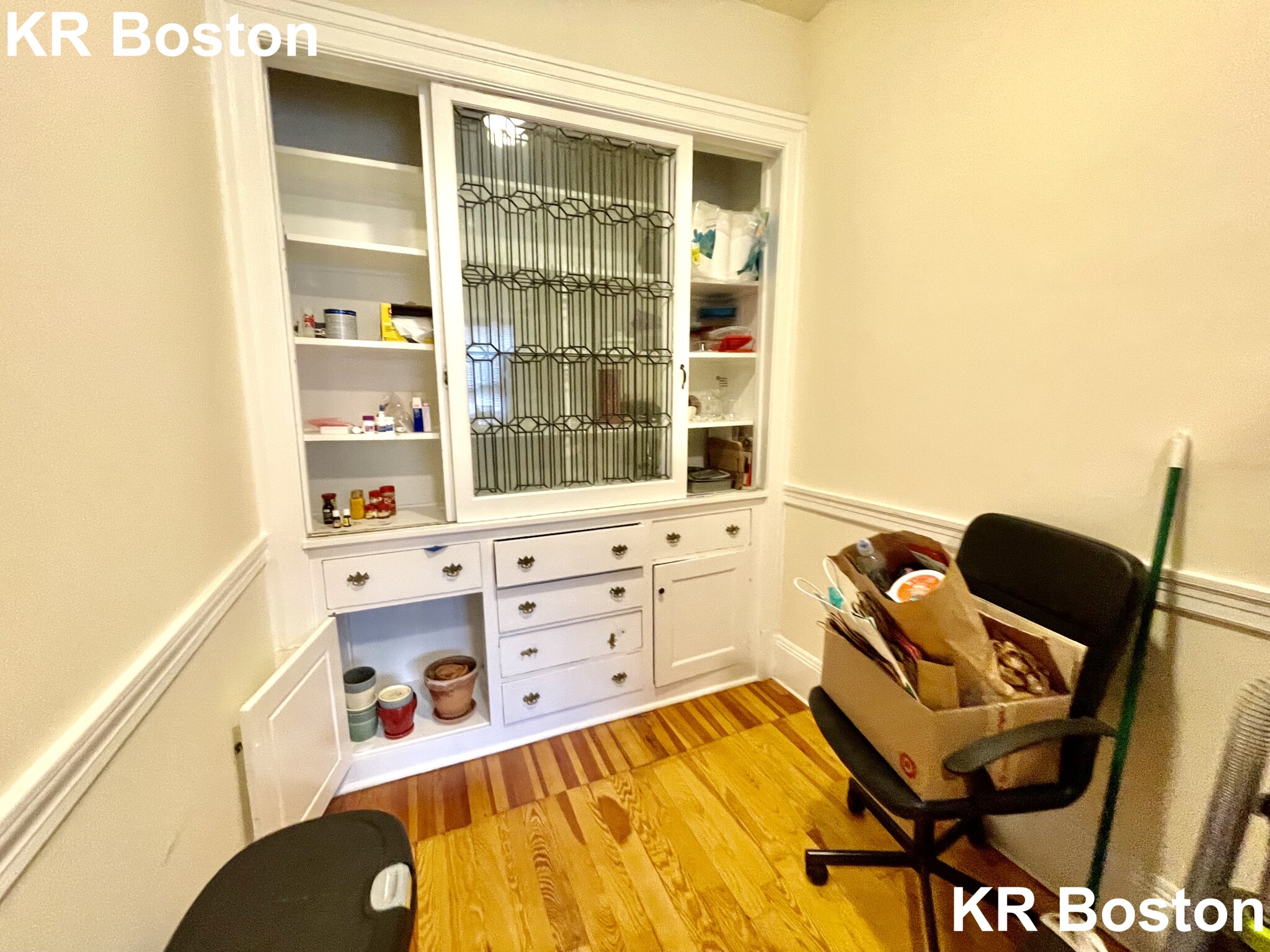 1 bed, 1 bath apartment for rent at 1448 Beacon St Unit 42, Coolidge Corner — photo 1 of 5